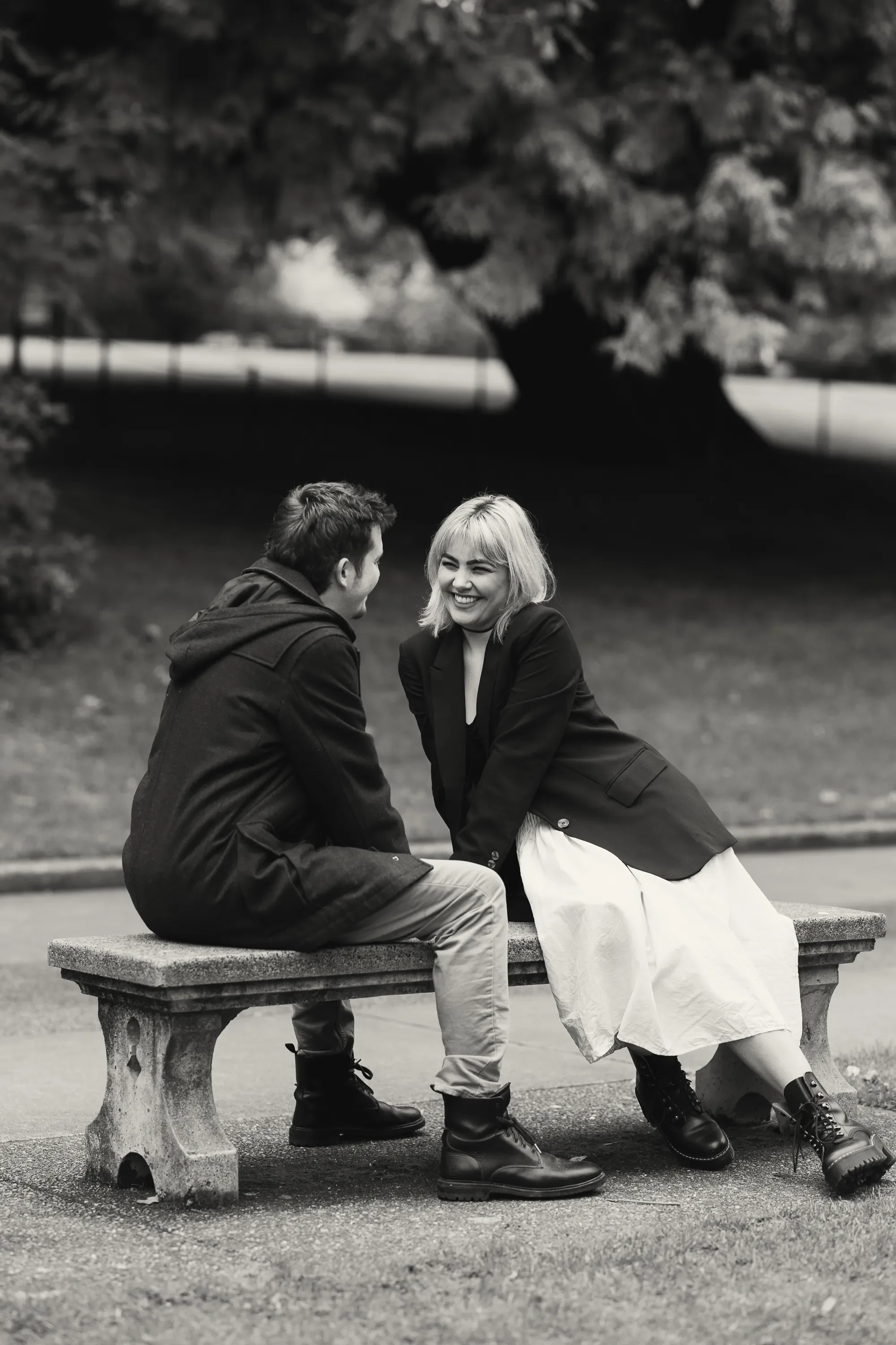 ballard-engagement-photos-seattle-wedding-photographer-2.webp