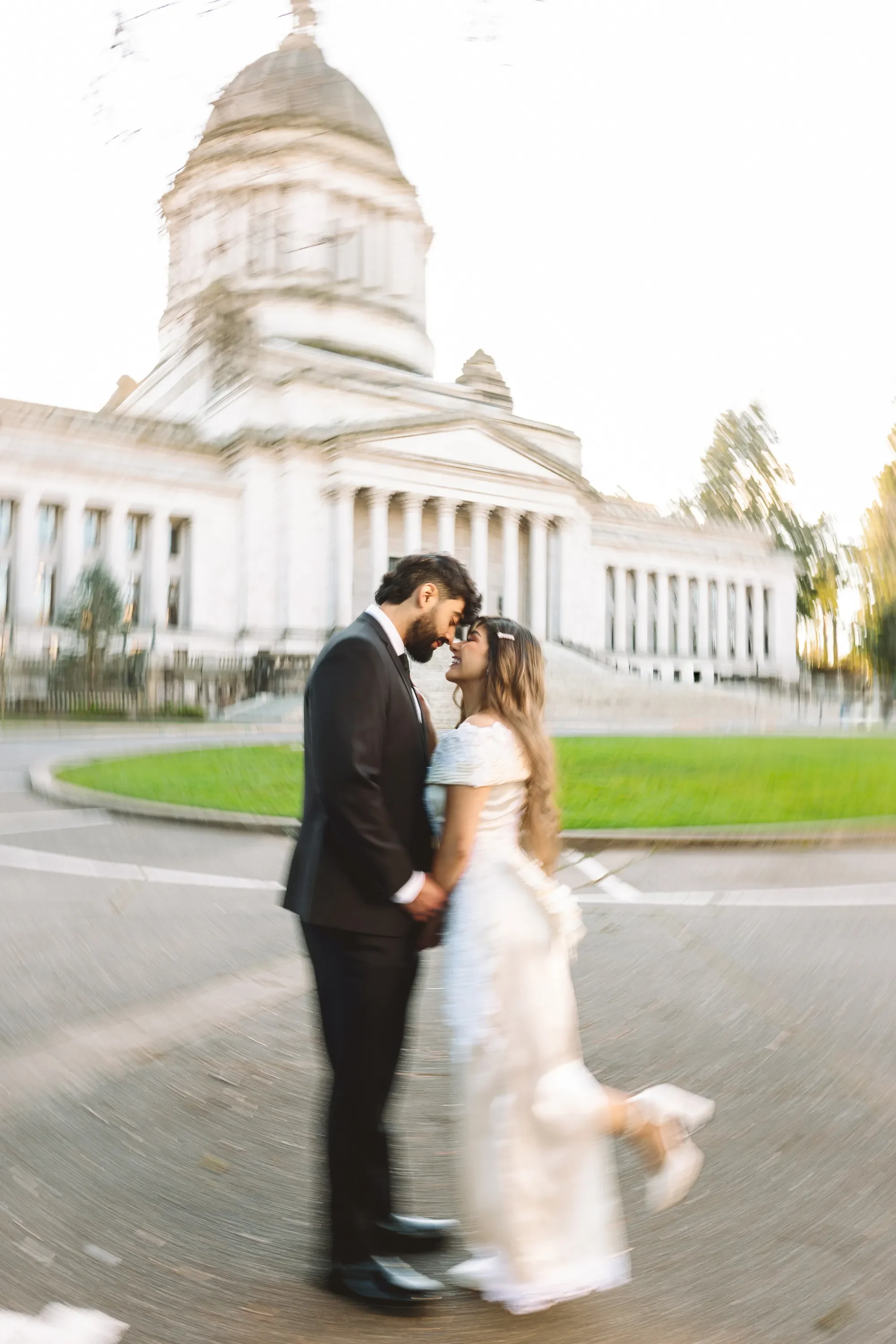 olympia-washigton-state-capitol-building-wedding-photographer-4.webp