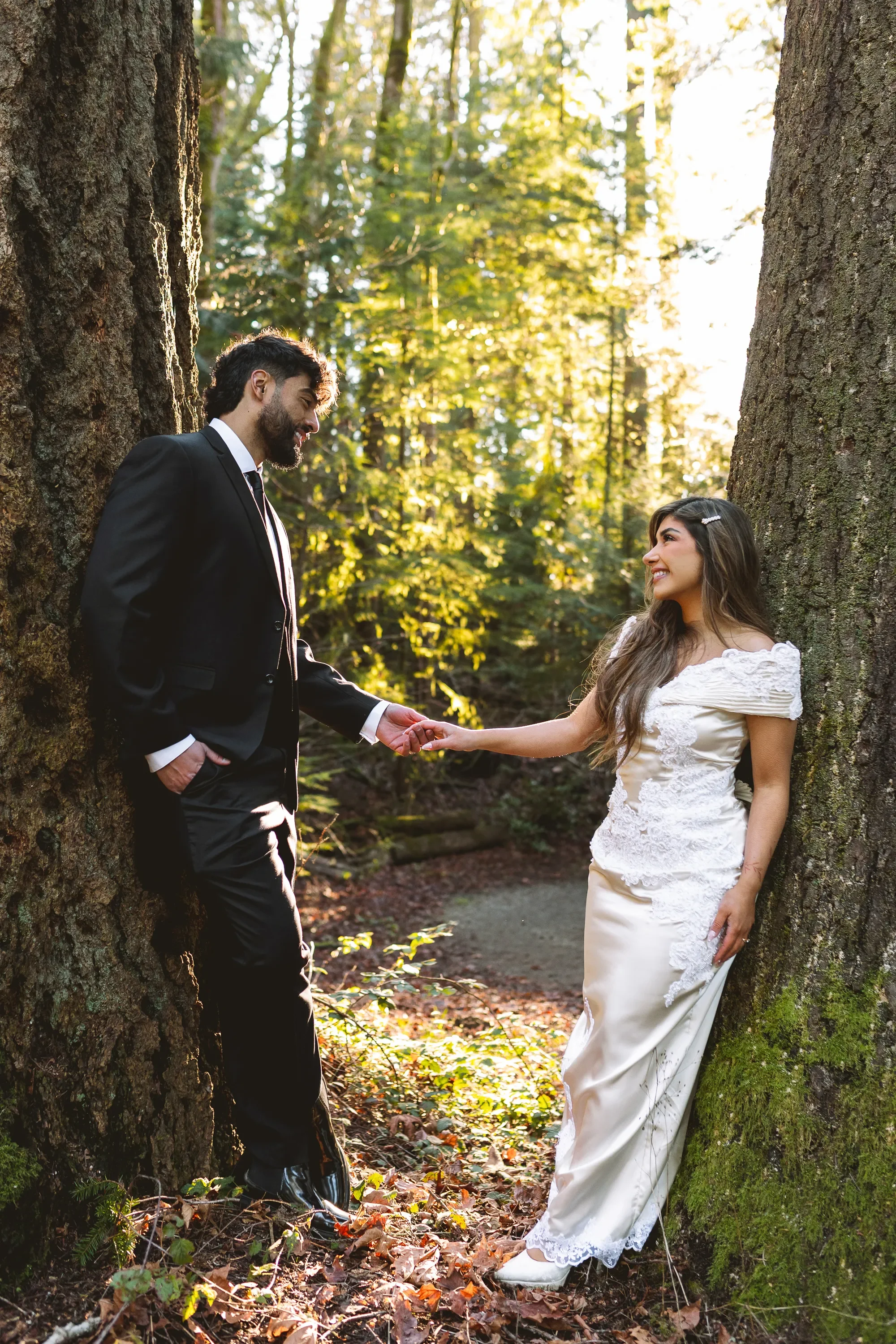 olympia-elopement-photographer-washington.webp
