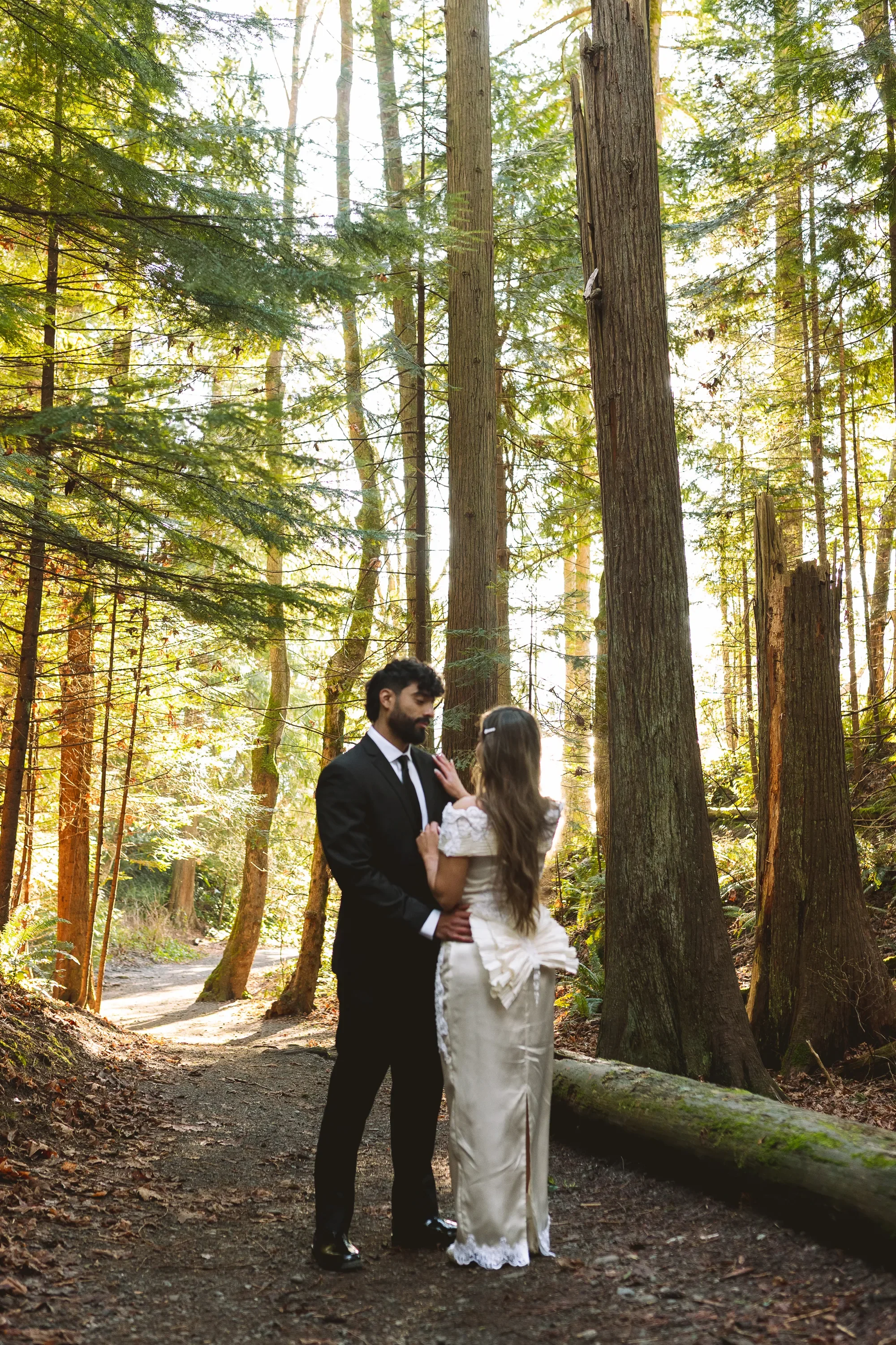 olympia-elopement-photographer-2.webp