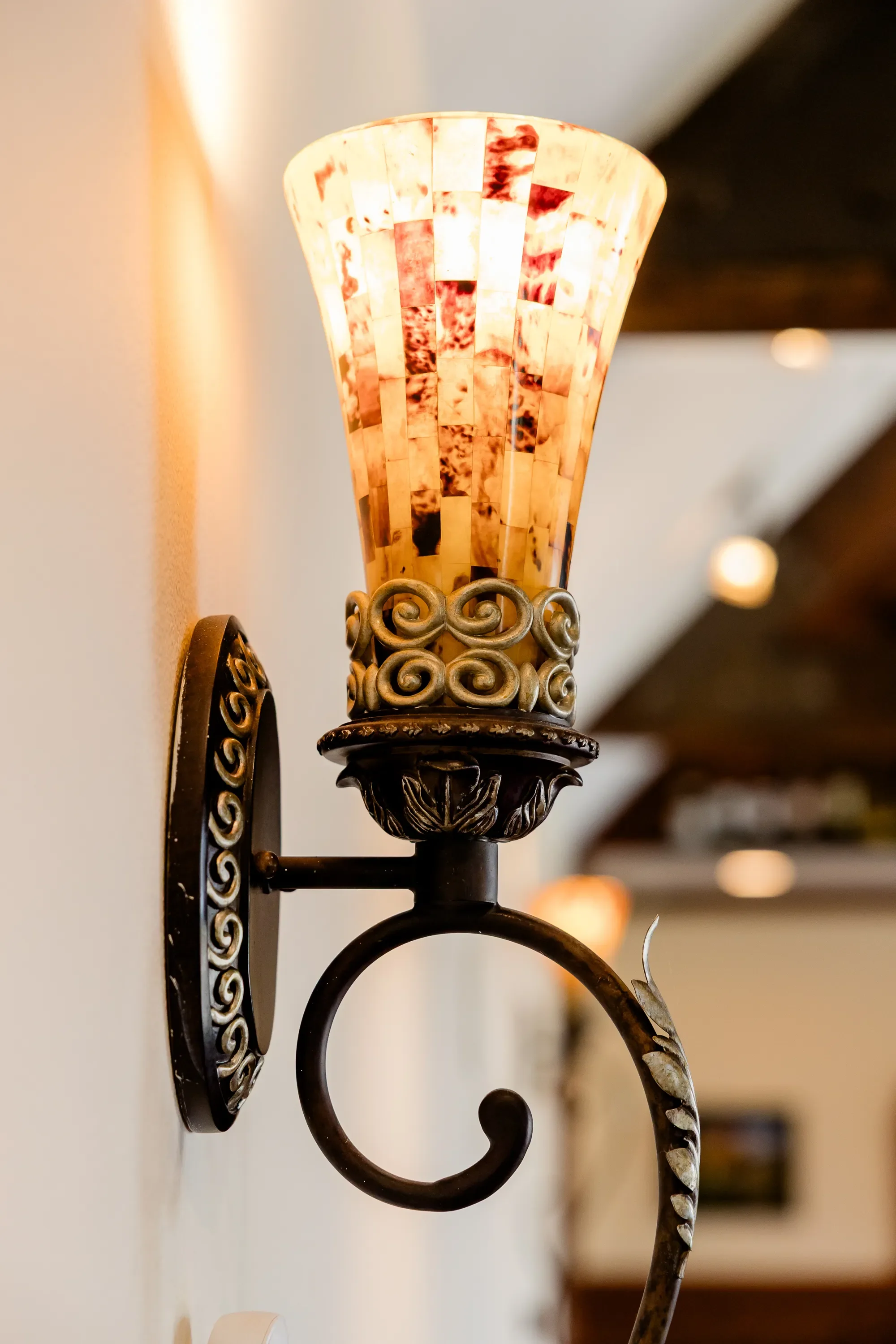 the-manor-house-wedding-venue-bainbridge-island-wa-21.webp