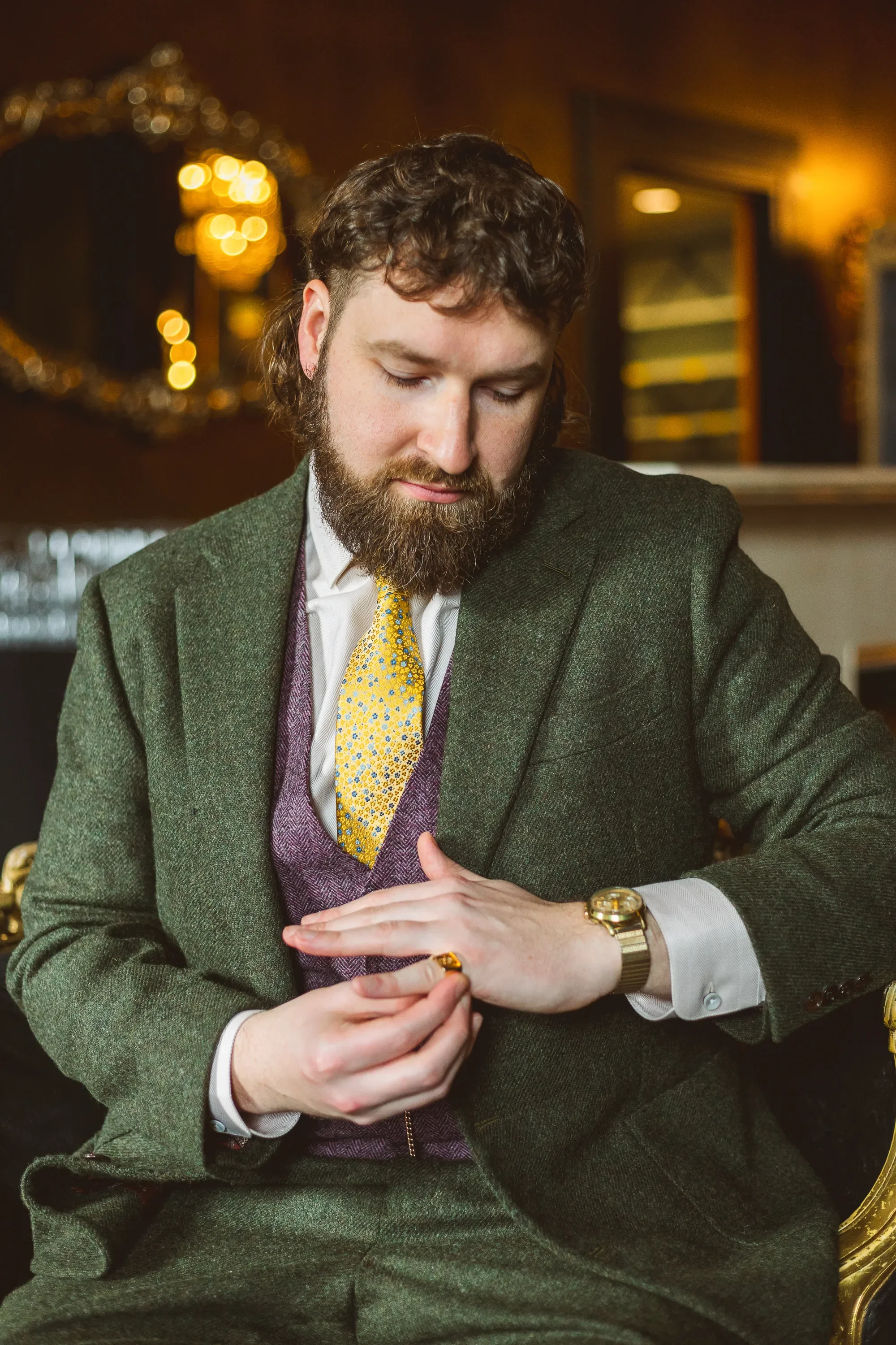 groom-wedding-portrait-theruins-seattle-3.webp