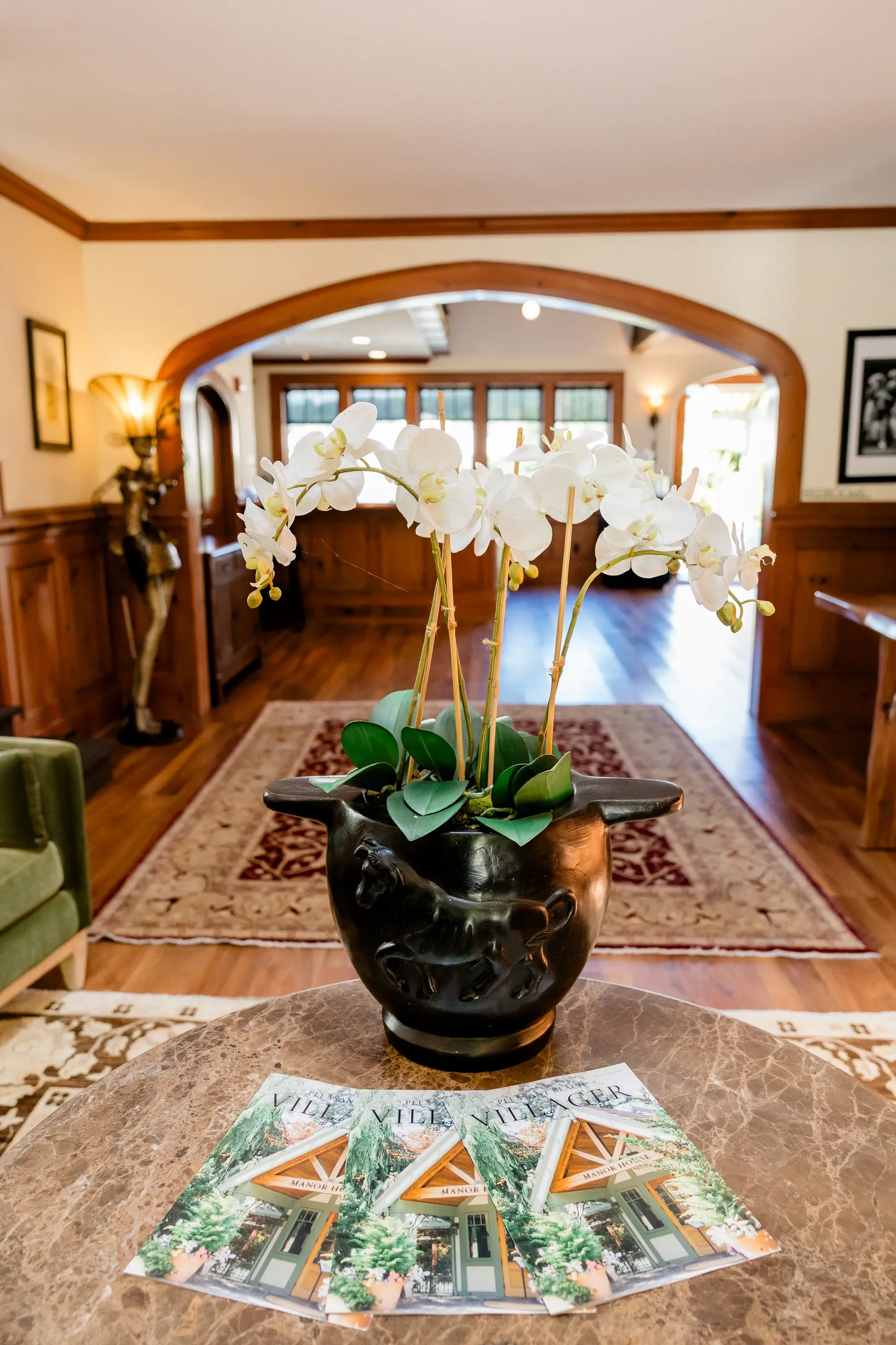 the-manor-house-wedding-venue-bainbridge-island-wa-35.webp