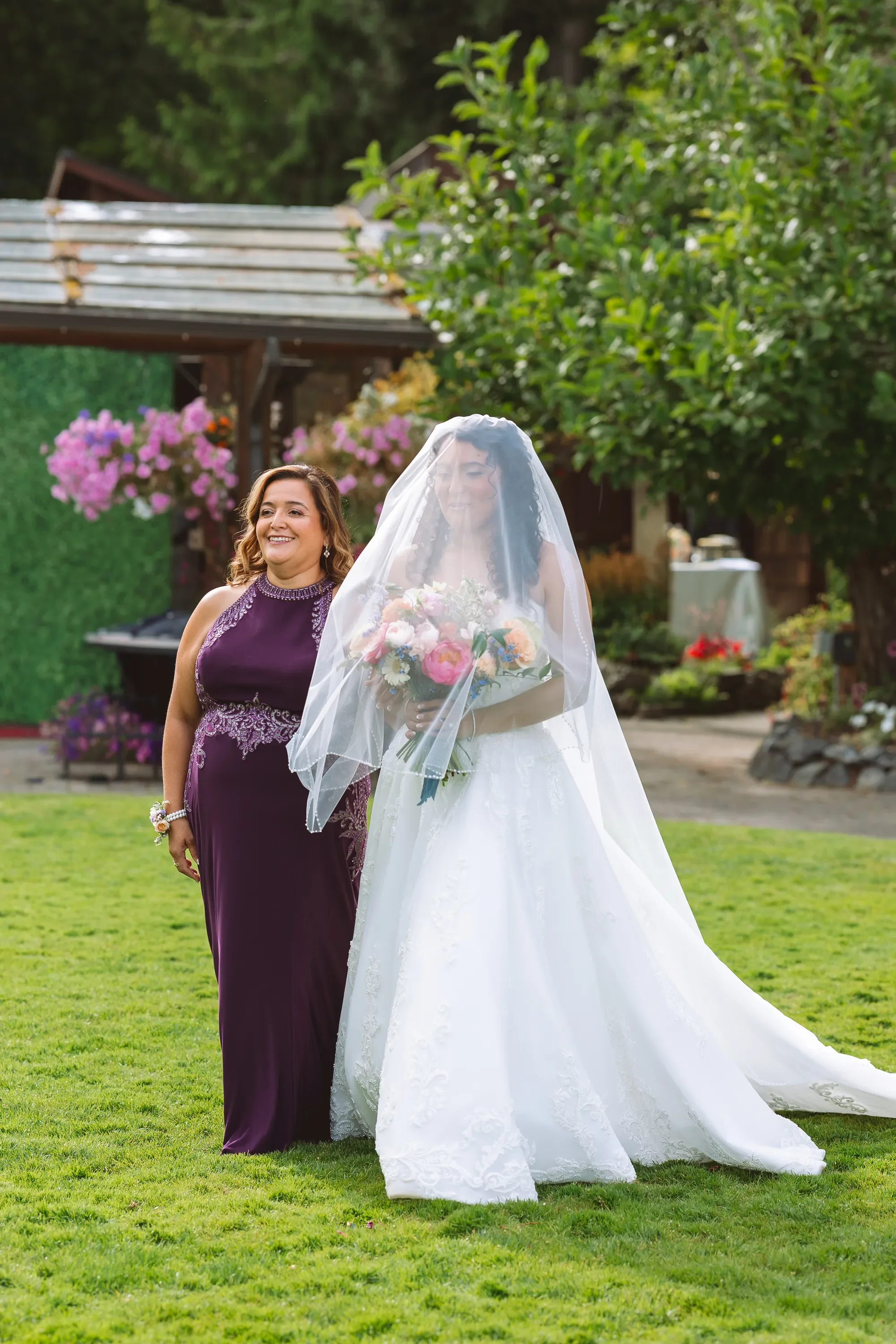 garden-wedding-ceremony-kiana-lodge-3.webp