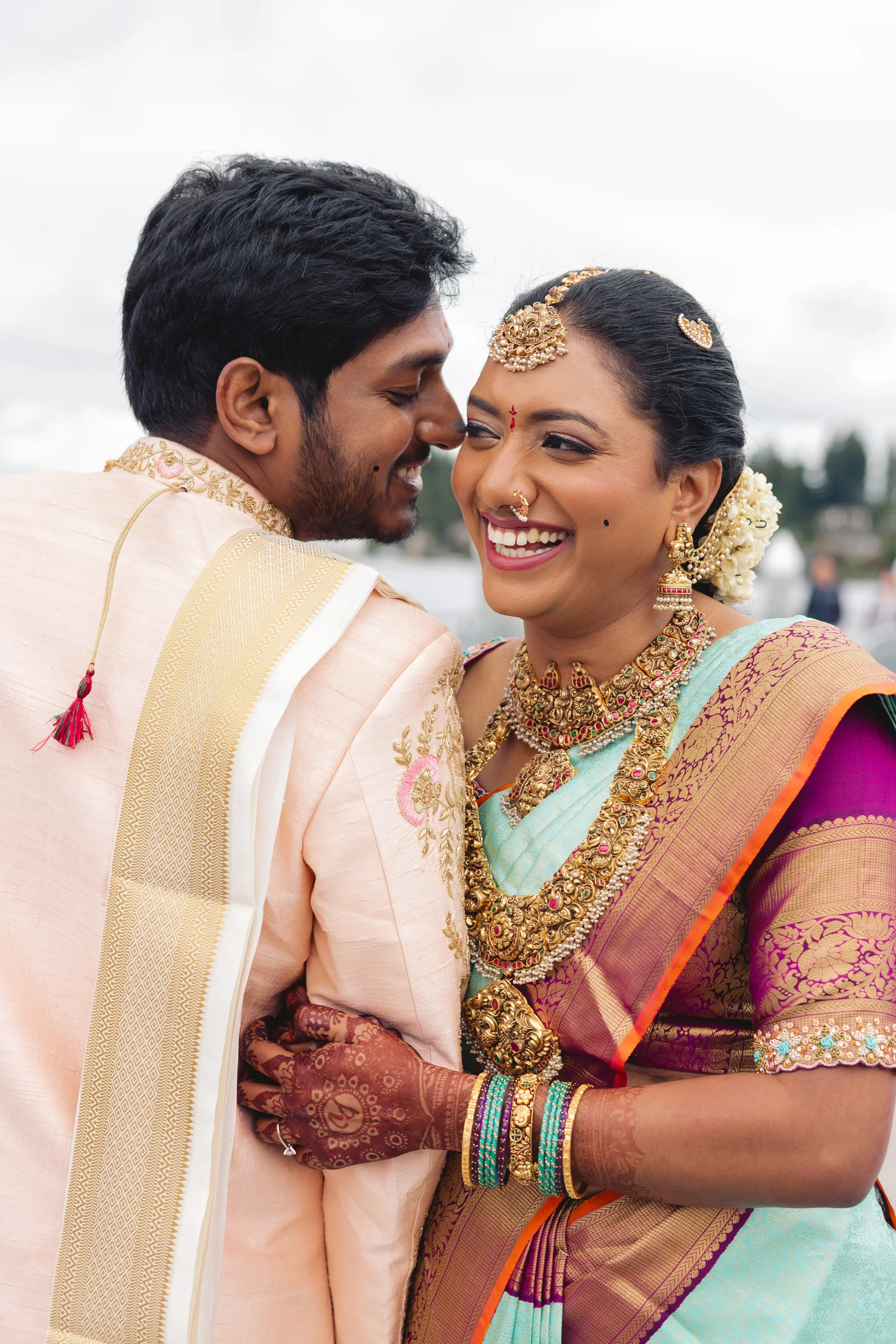 Meydenbauer-Bay-Park-Indian-Engagement-Session-5.webp