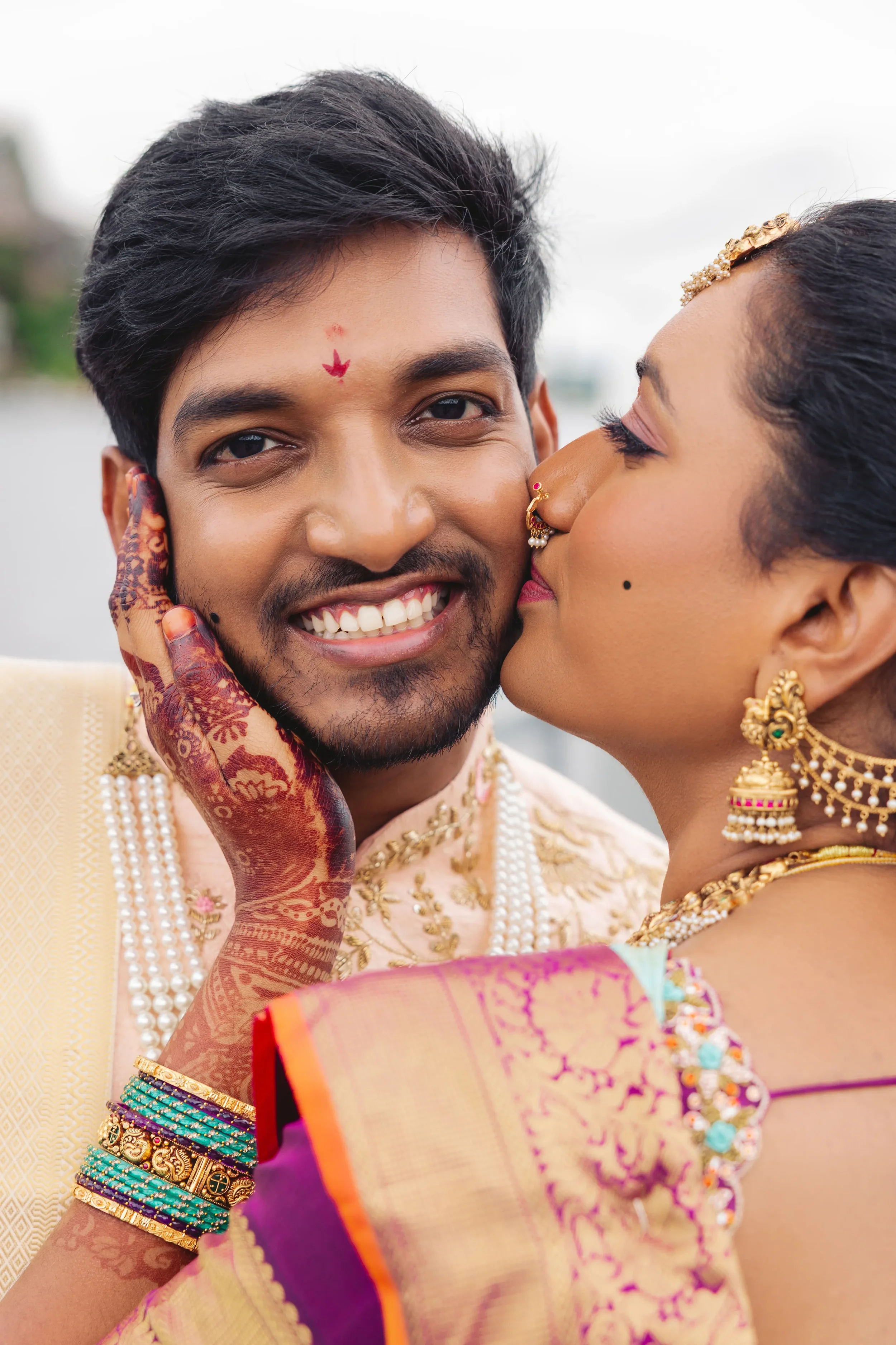 Indian-Engagement-Photos-Seattle-Wedding-Photographer-6.webp