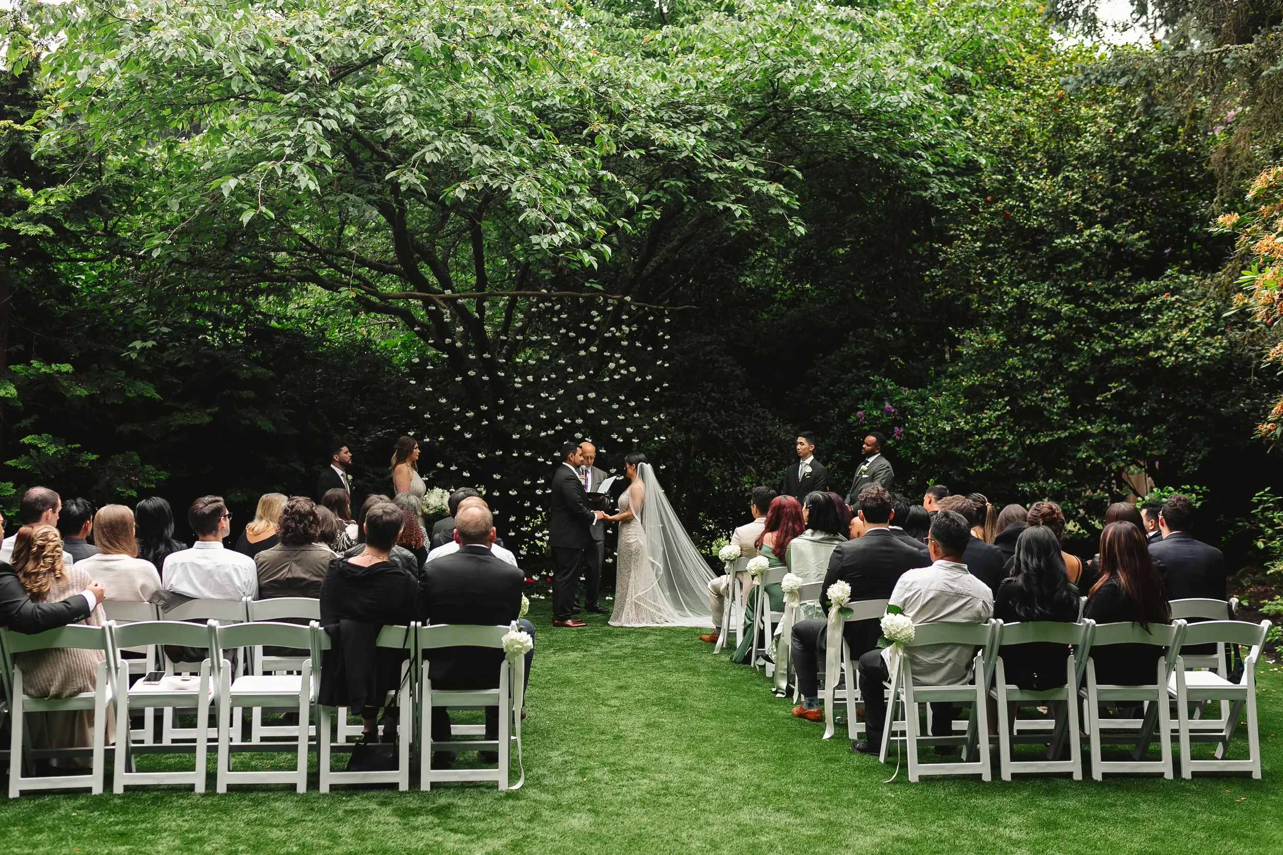 Robinswood House Wedding in Bellevue|Seattle Wedding Venue
