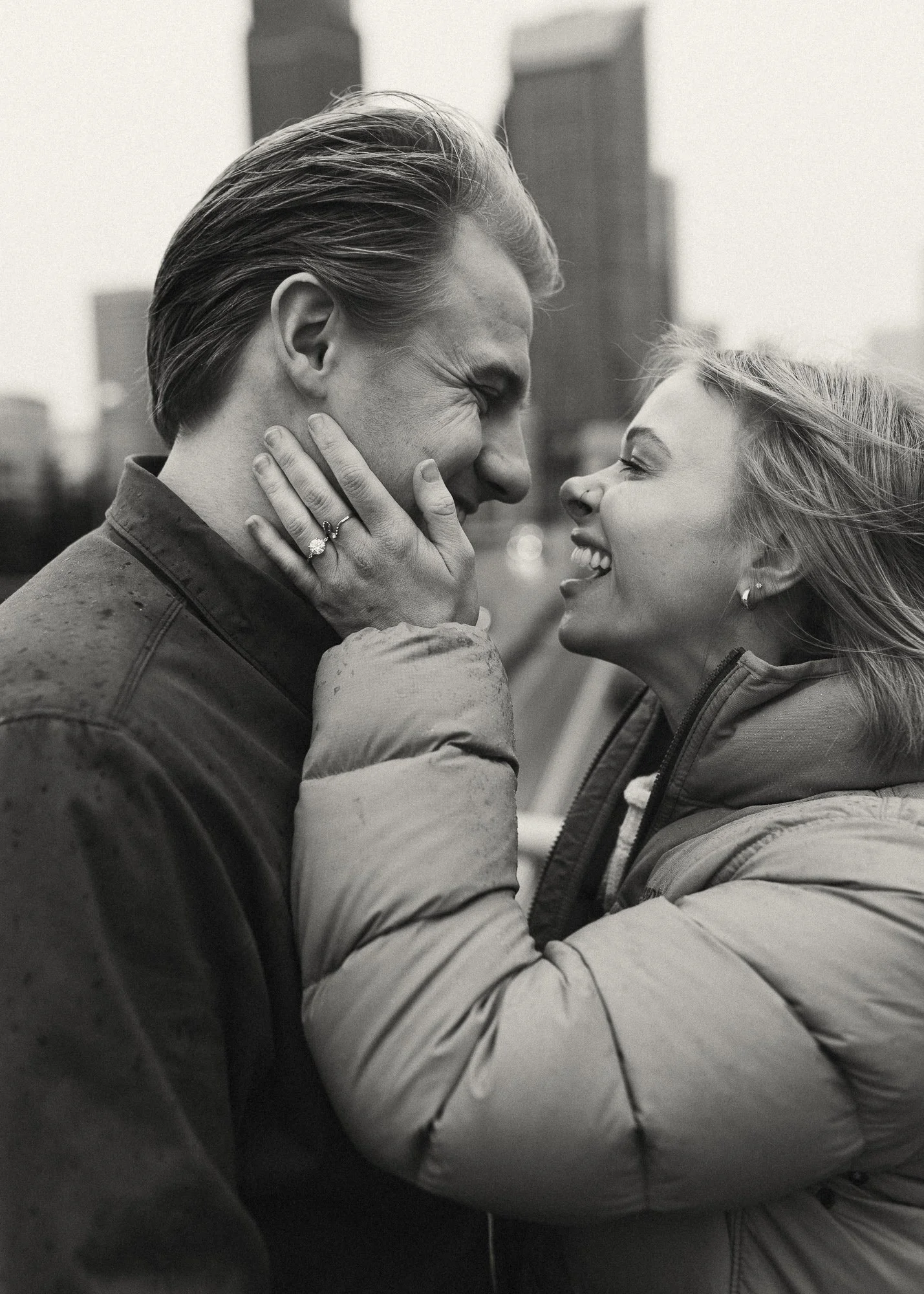 downtown-seattle-rainy-day-engagement-photoshoot.jpg