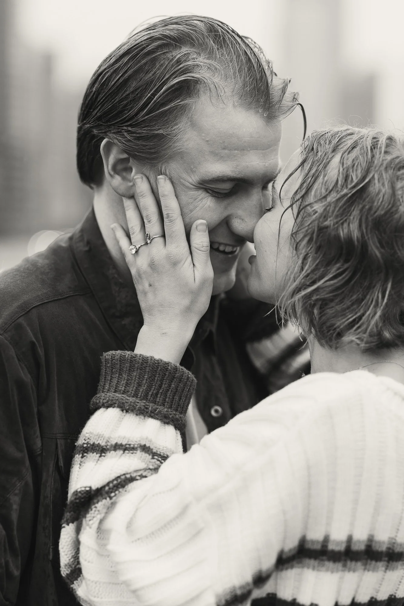 downtown-seattle-rainy-day-engagement-photoshoot-39.jpg