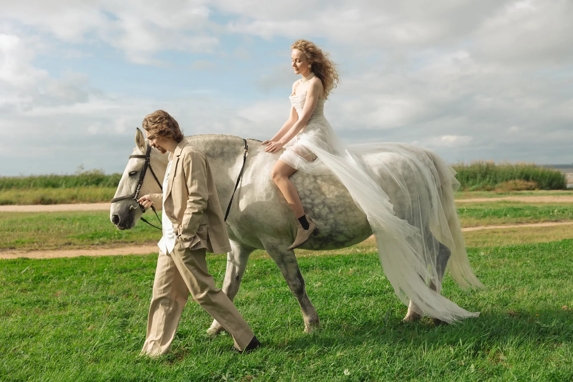 Long Beach Washington Horseback Elopement