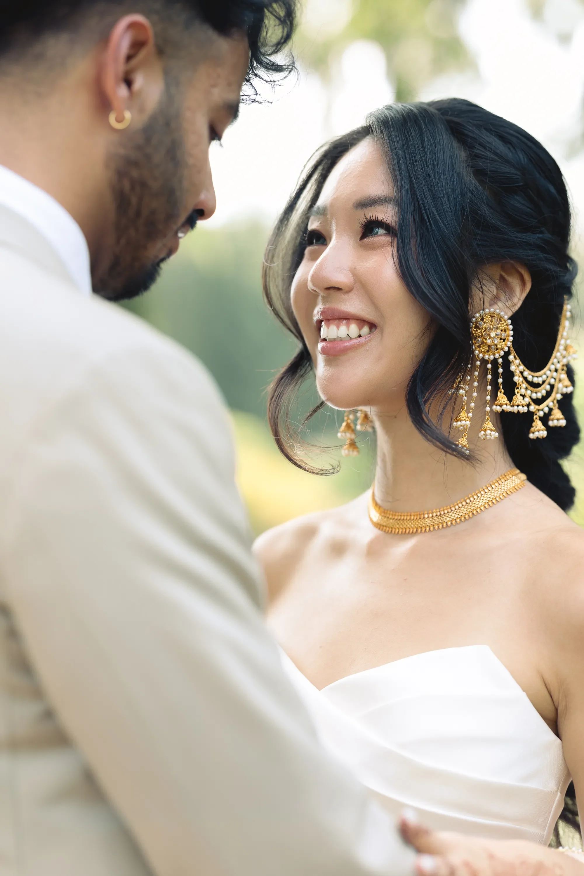 bride-and-groom-seattle-luxury-wedding-photographer_result.webp