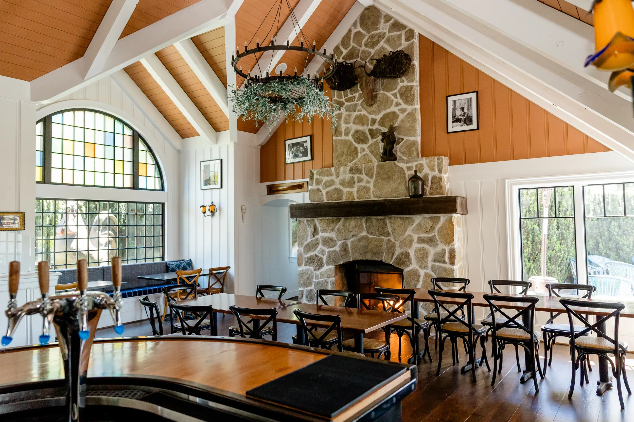 Joe's Garden Restaurant interior fireplace Pleasant Beach Village Bainbridge Island wedding rehearsal dinner