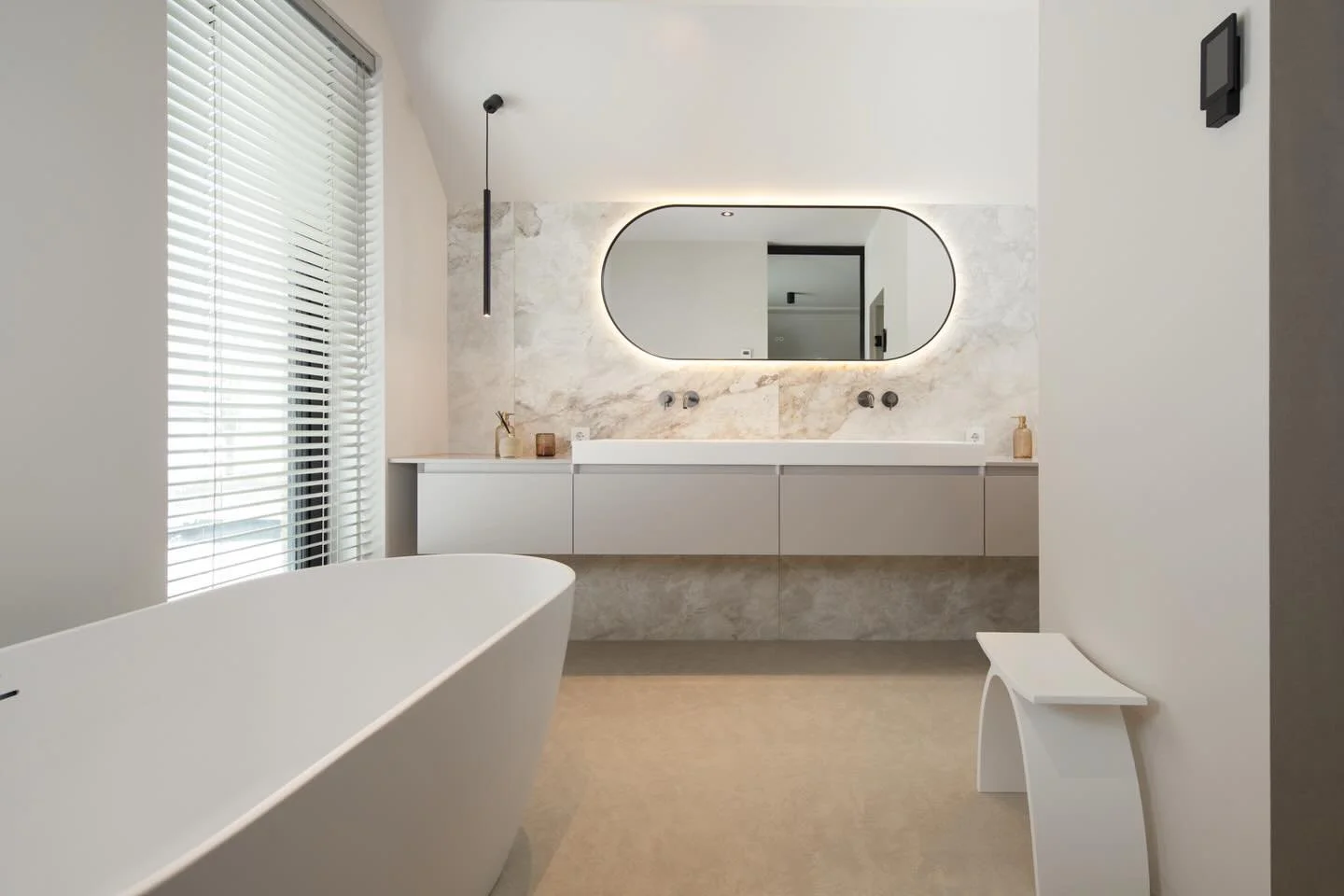 Stijlvolle badkamer in beeld

Interieurfotografie op locatie voor @spaanmeesters