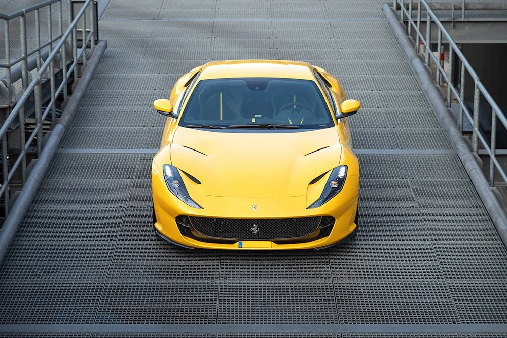 auto voorraad professioneel laten fotograferen door zakelijke fotograaf in deventer en zwolle