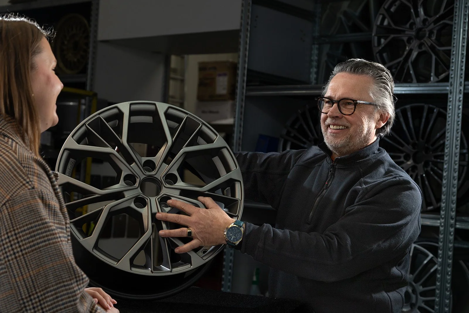 bedrijfsfotograaf Nijkerk velgen banden personeel fotografie