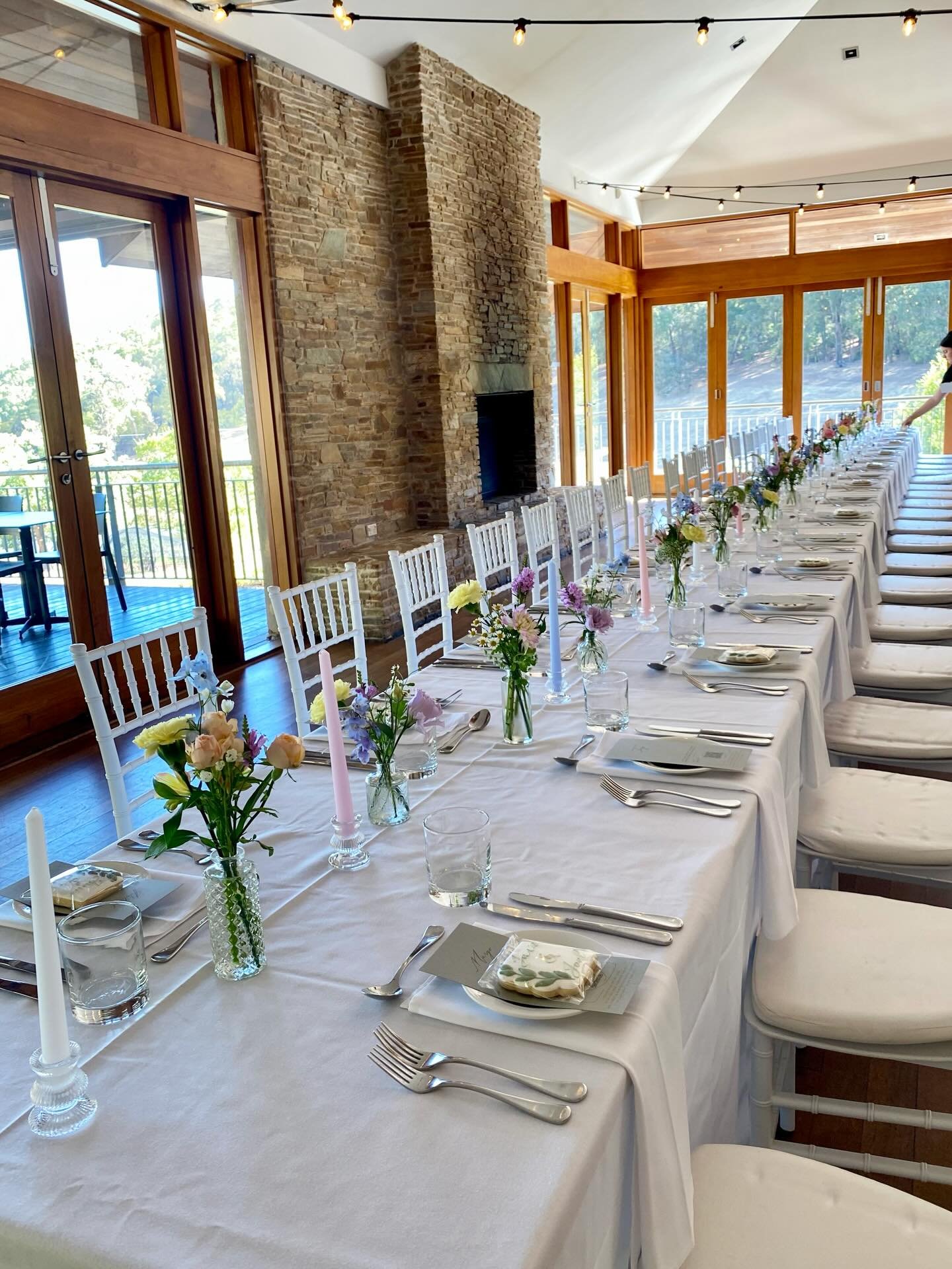 Pastel coloured, field picked style anyone? 

Such a beautiful design brief for Janie and Joel&rsquo;s wedding @millbrook_weddings @millbrook.winery 

40 glass bottles of seasonal blooms in pastel pink, mauve, blue, lemon and white filled two long gu