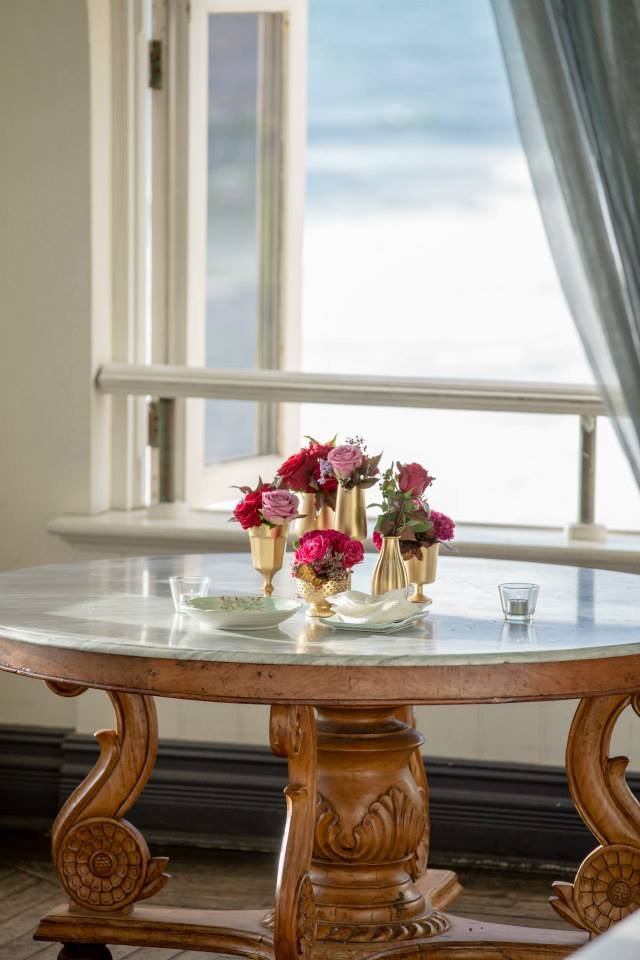 bud vases gold 1.jpg