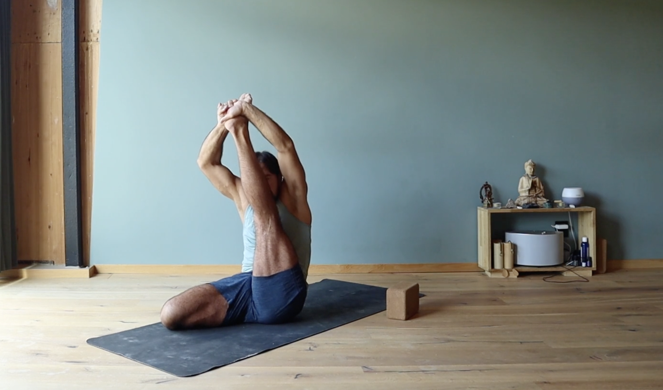 Morning vs evening yoga practice