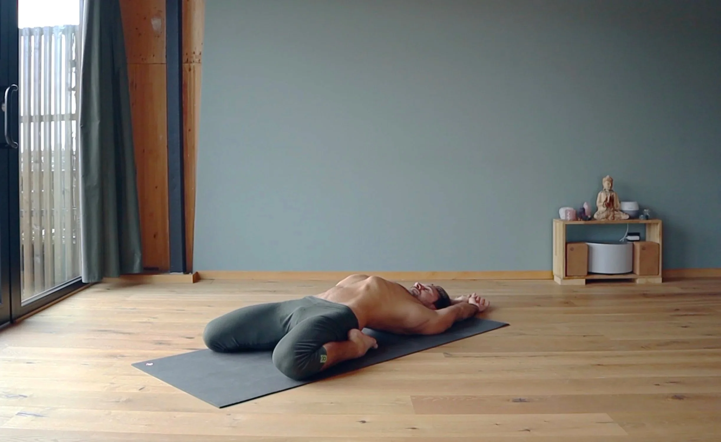 Supta vajrasana yoga