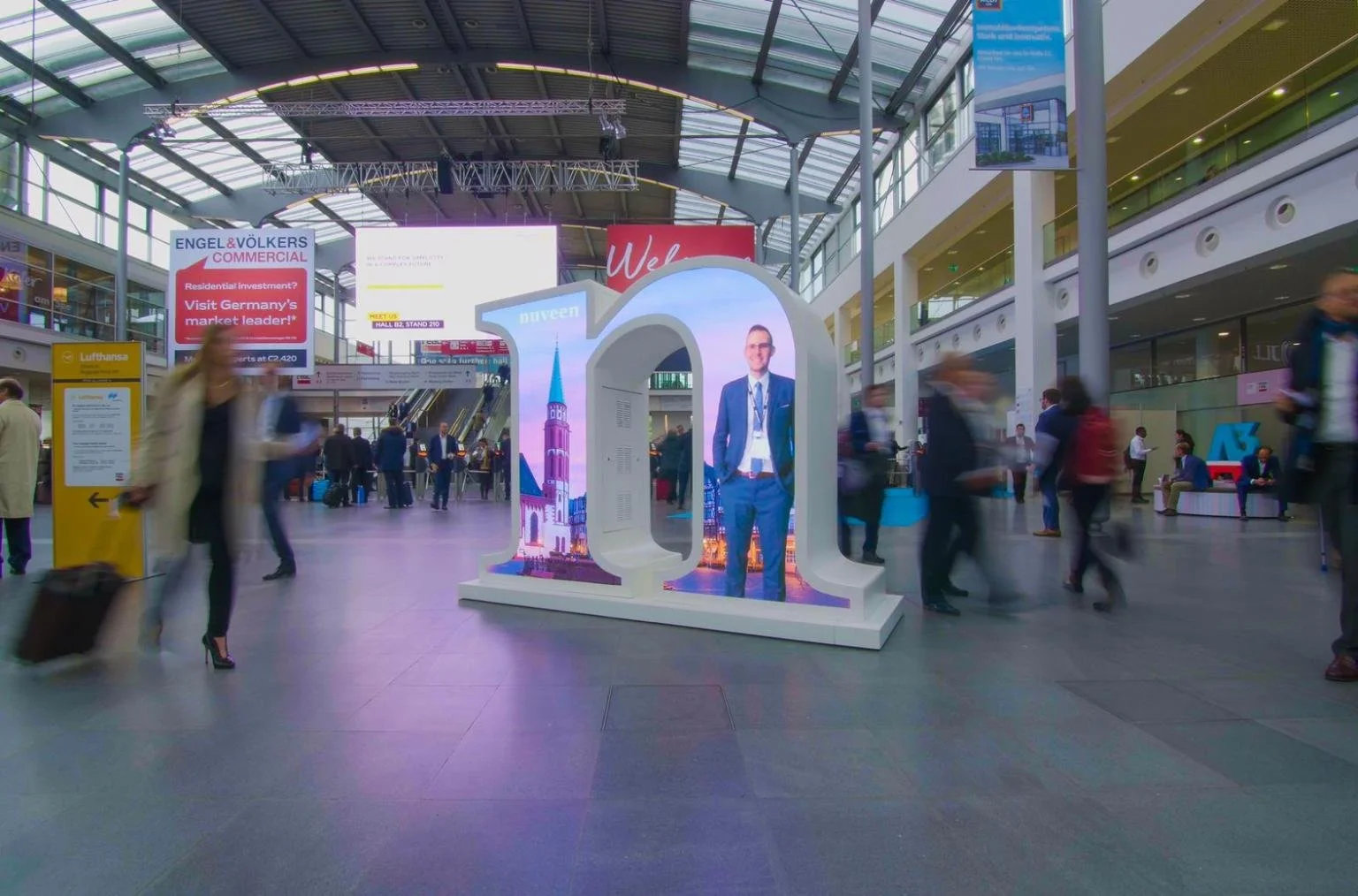 Branded Environments – Nuveen’s Big N