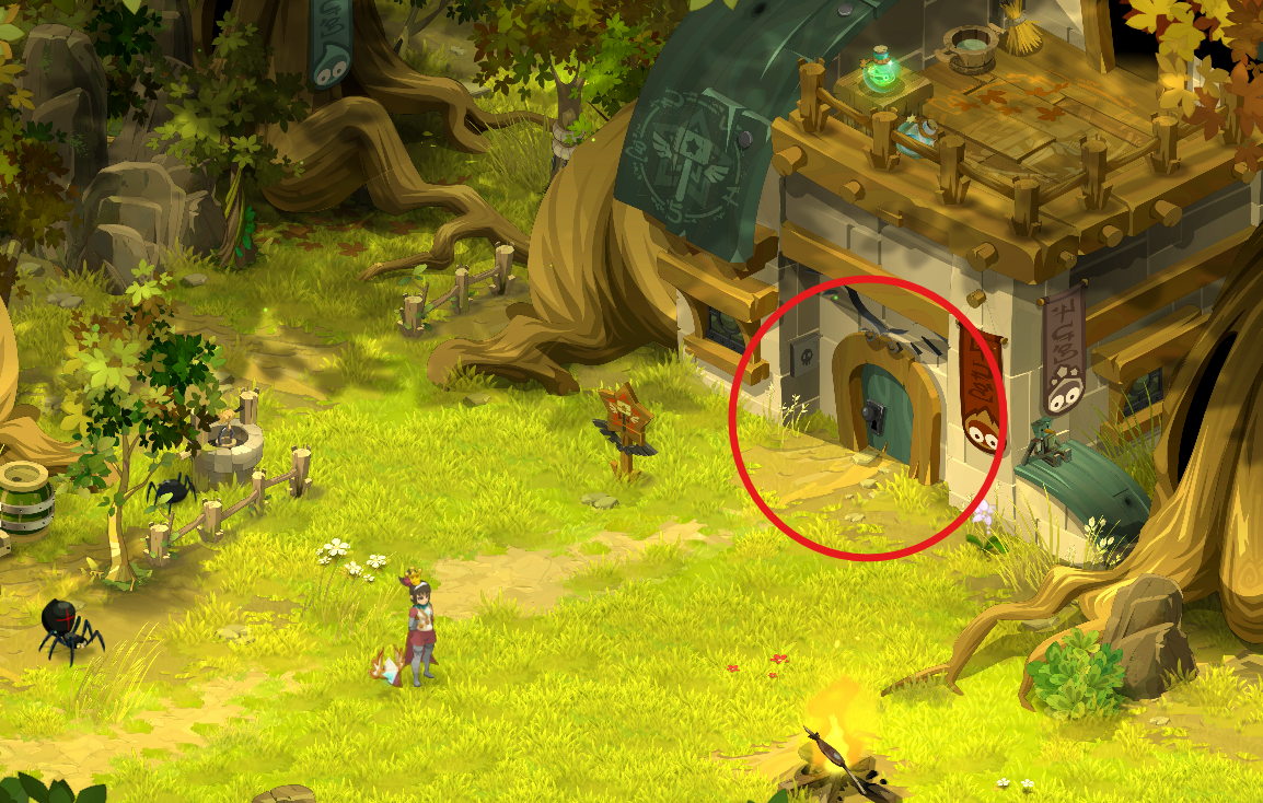 Dofus Torrente Arcano. Alarededor de una casita en un bosque con árboles y vegetación, hay una mujer con un animal y dos arañas cerca del suelo, y un cartel con señalización frente a la puerta, la puerta tiene una circunferencia roja destacada.