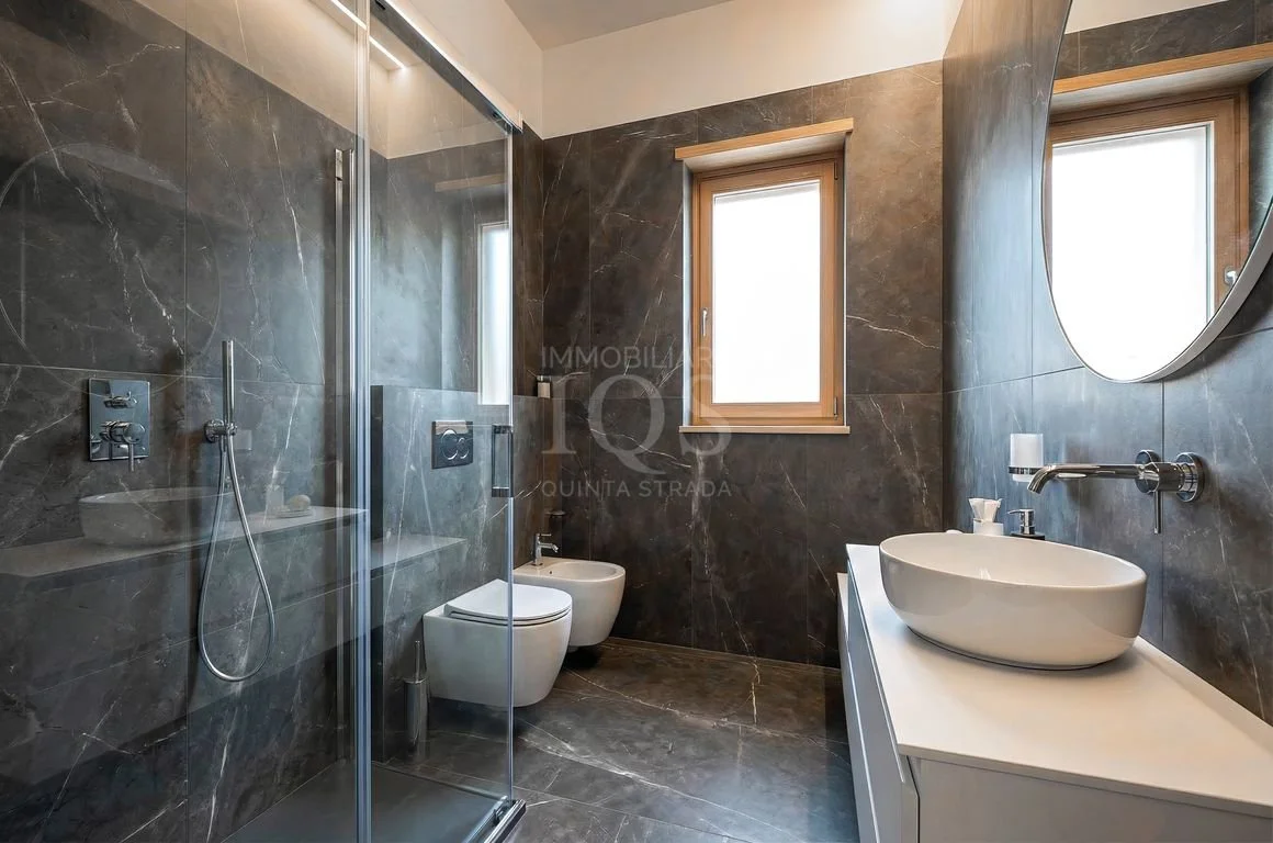 Bagno 4k_risultato.jpg