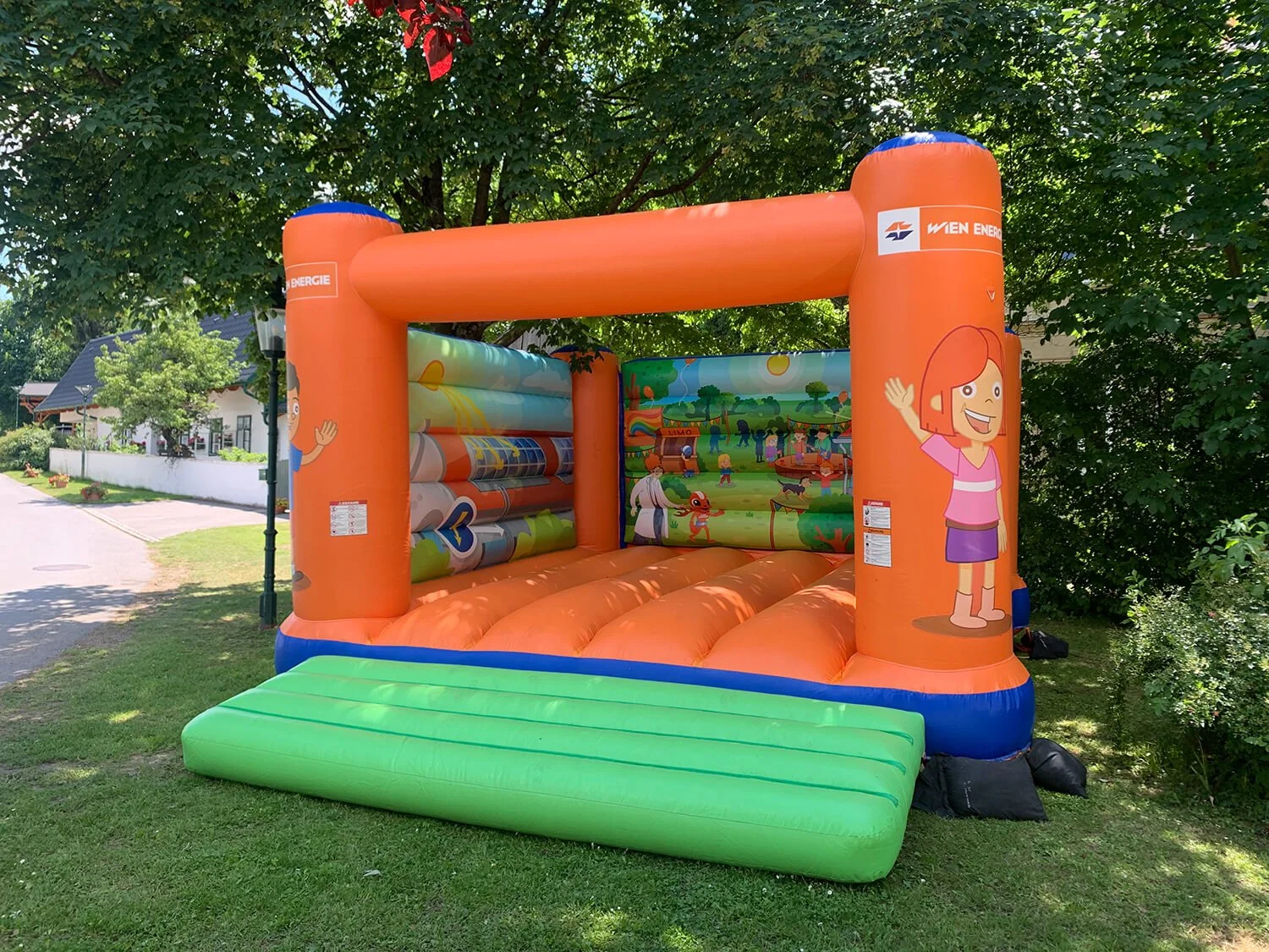 Inflatables gebrandete Hüpfburg