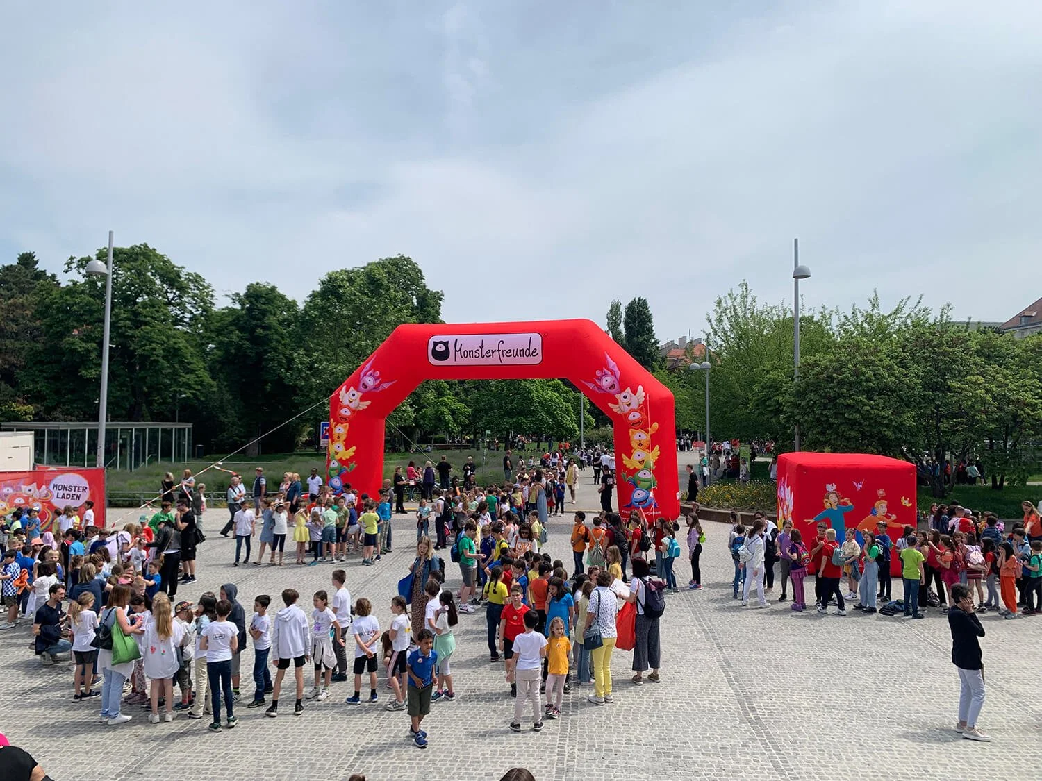 Aufblasbarer Werbebogen