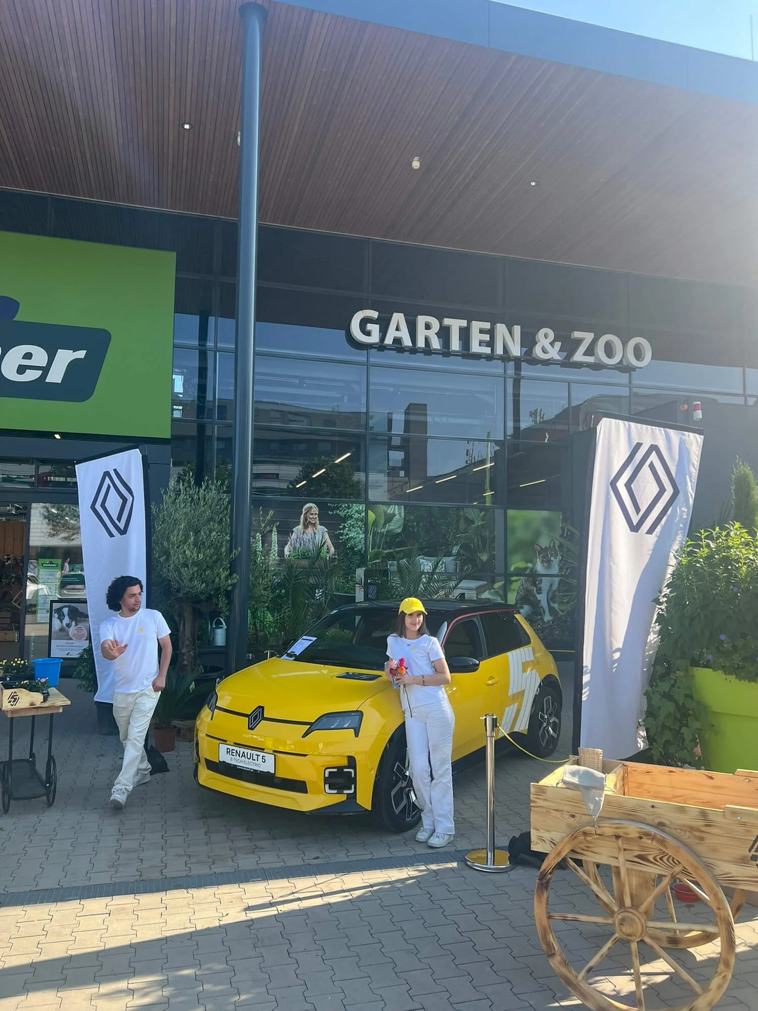 Messestand mit Werbemitteln