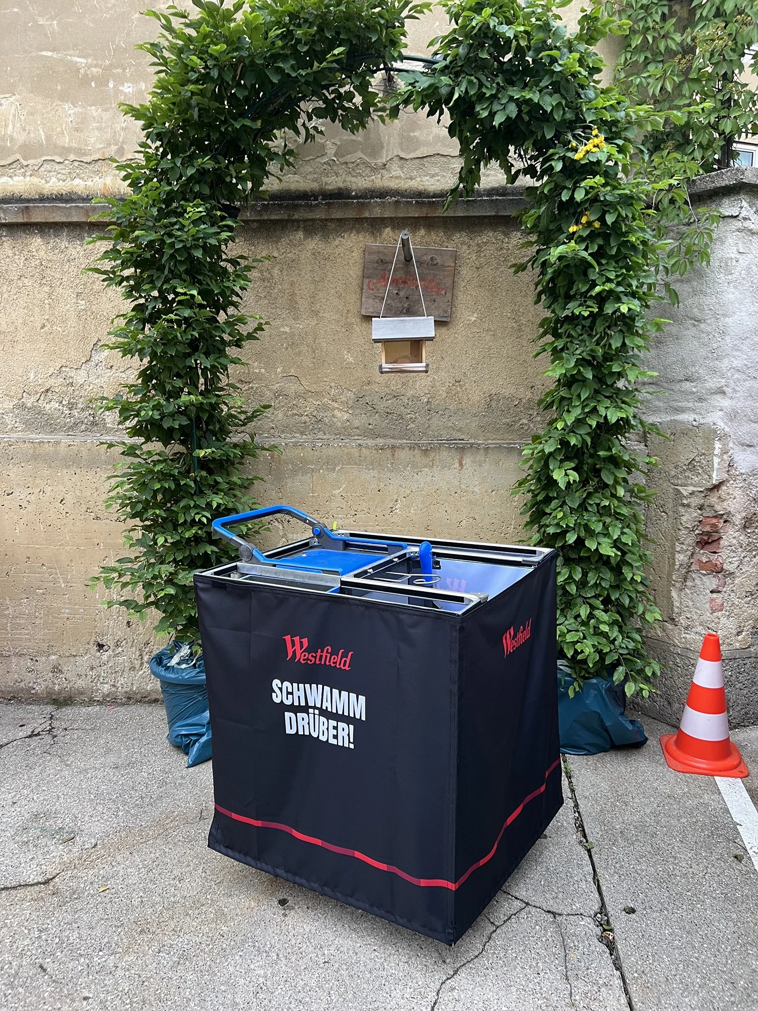 Putzwagen Branding für Westfield