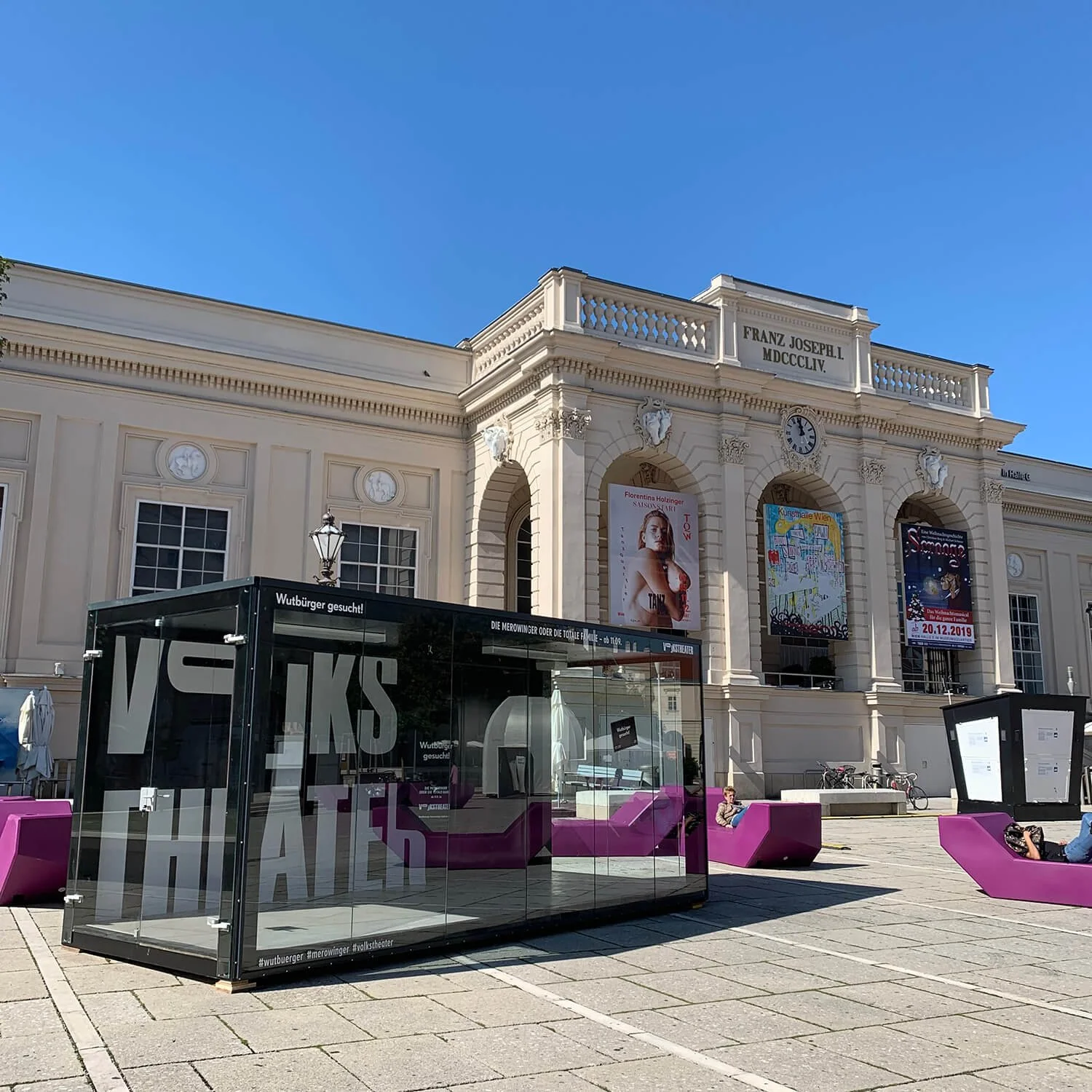 Gebrandeter Glascontainer für Werbeaktion