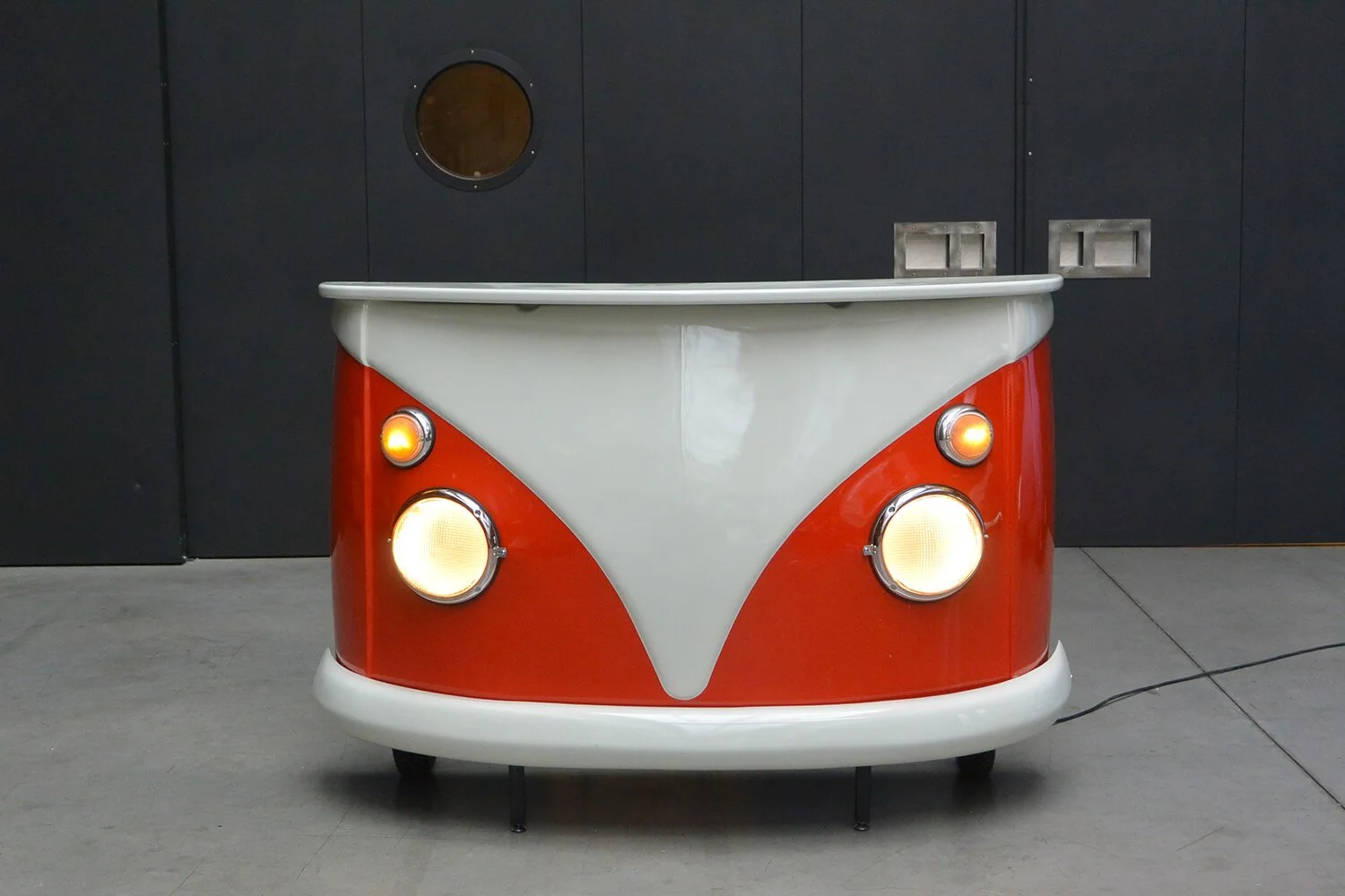 Bullitheke zum Mieten