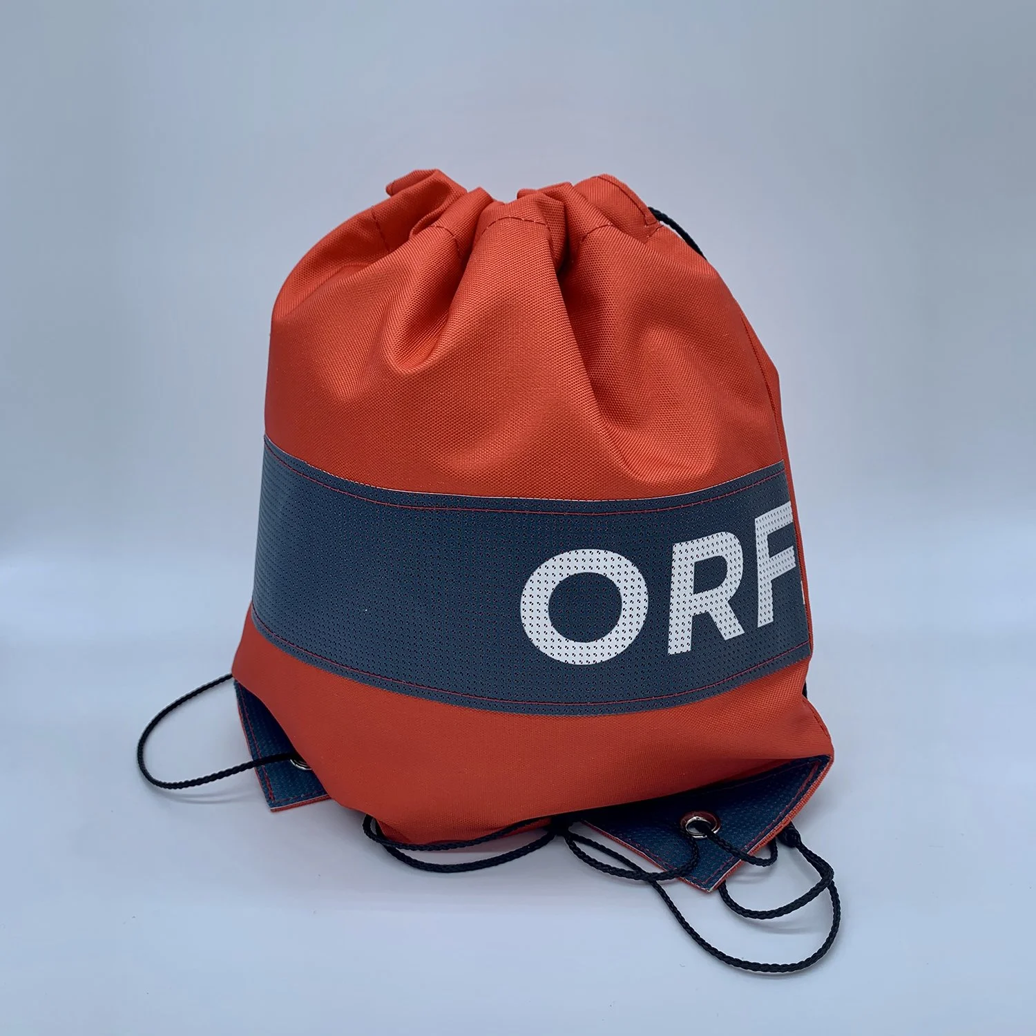 Upcycling aus alten Werbemitteln