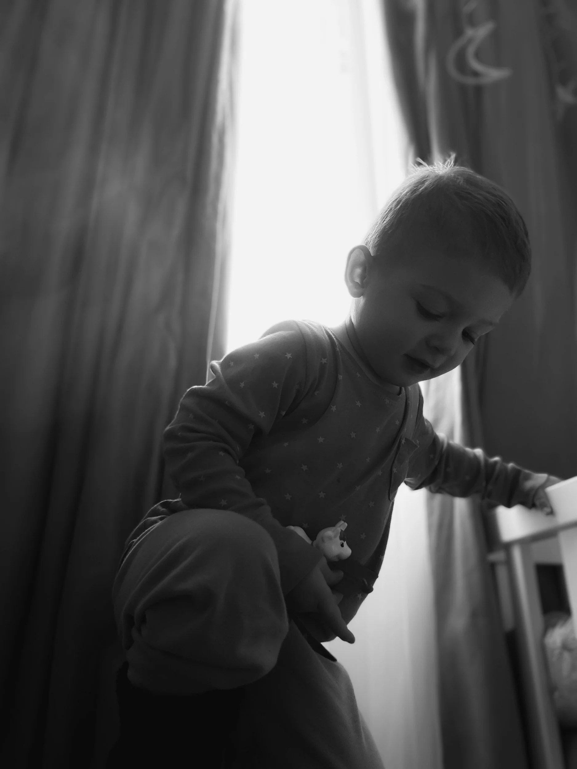 What Causes Early Morning Wake-Ups in Toddlers?