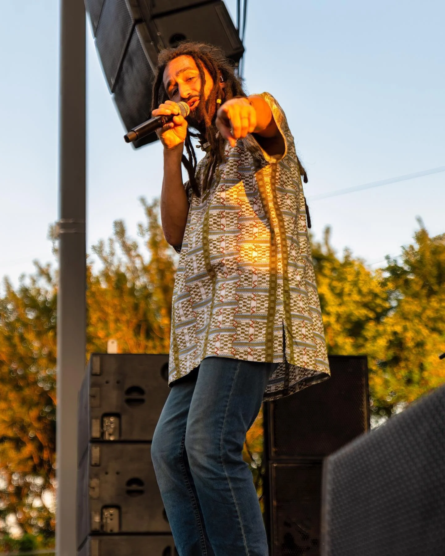 thinking of reggae and the perfect summer heat during this freeze ❄️

hoping everyone is staying warm and safe these next few days! 

📸 @waltburns