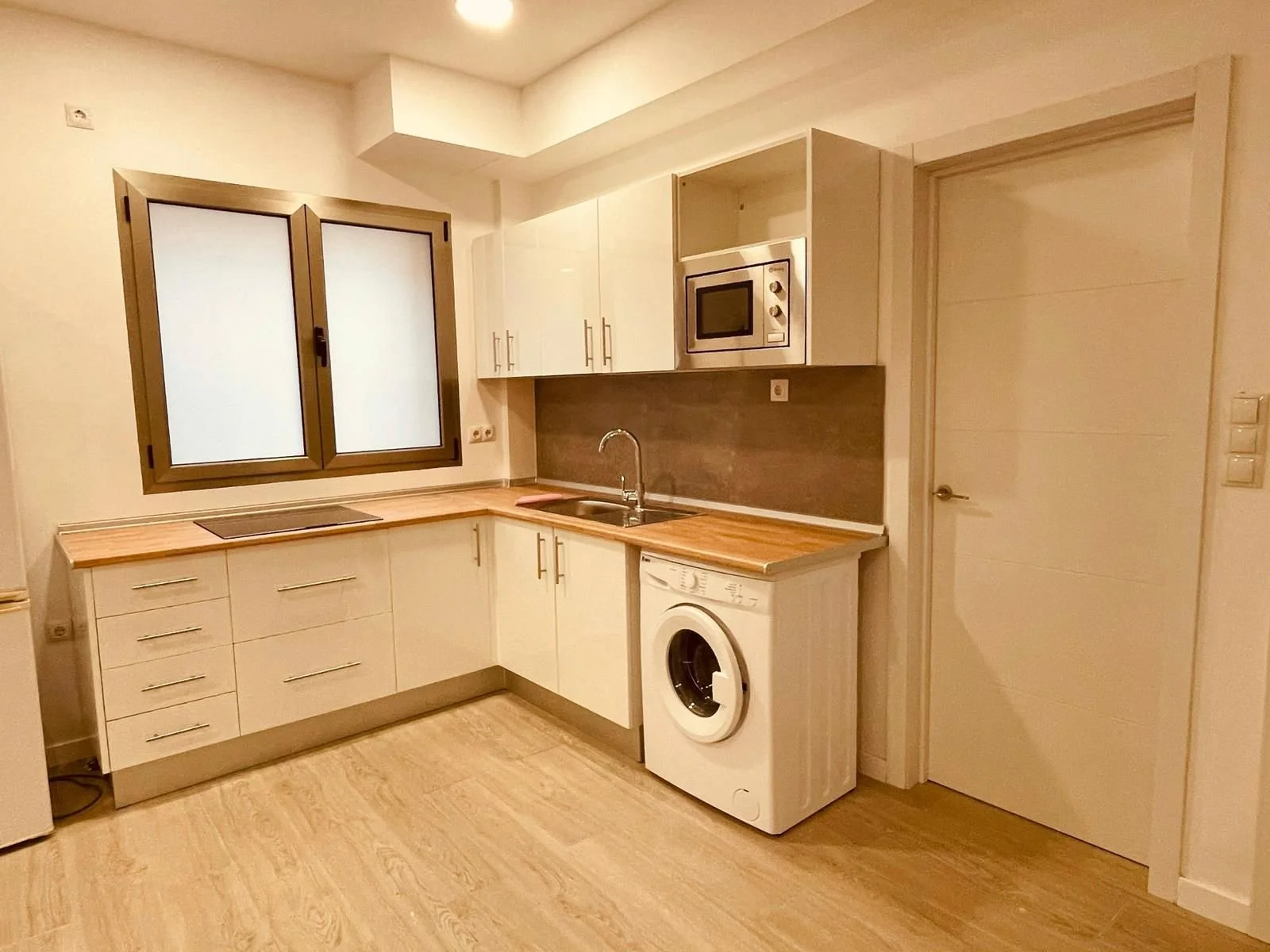 WhatsApp Image 2025-01-09 at 13.24.17 (3).jpeg