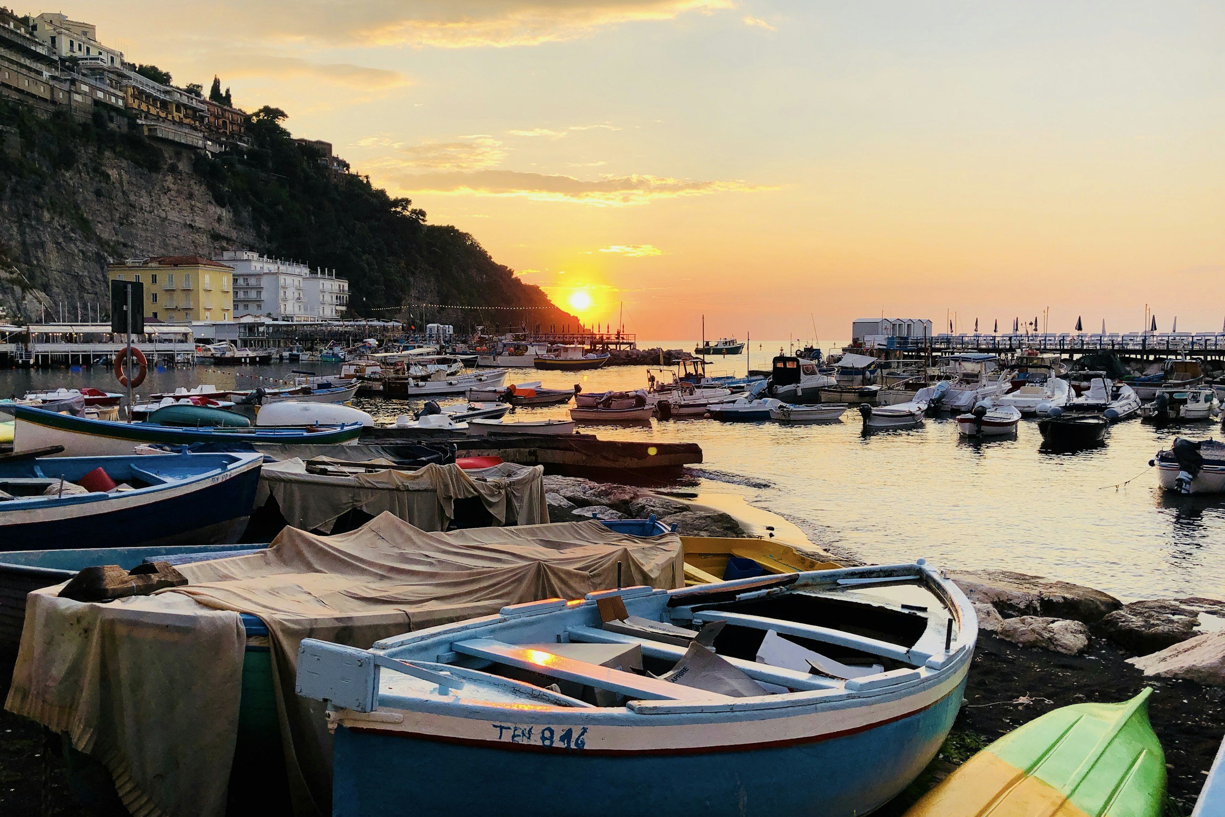 Sunset-sorrento-boat-tour