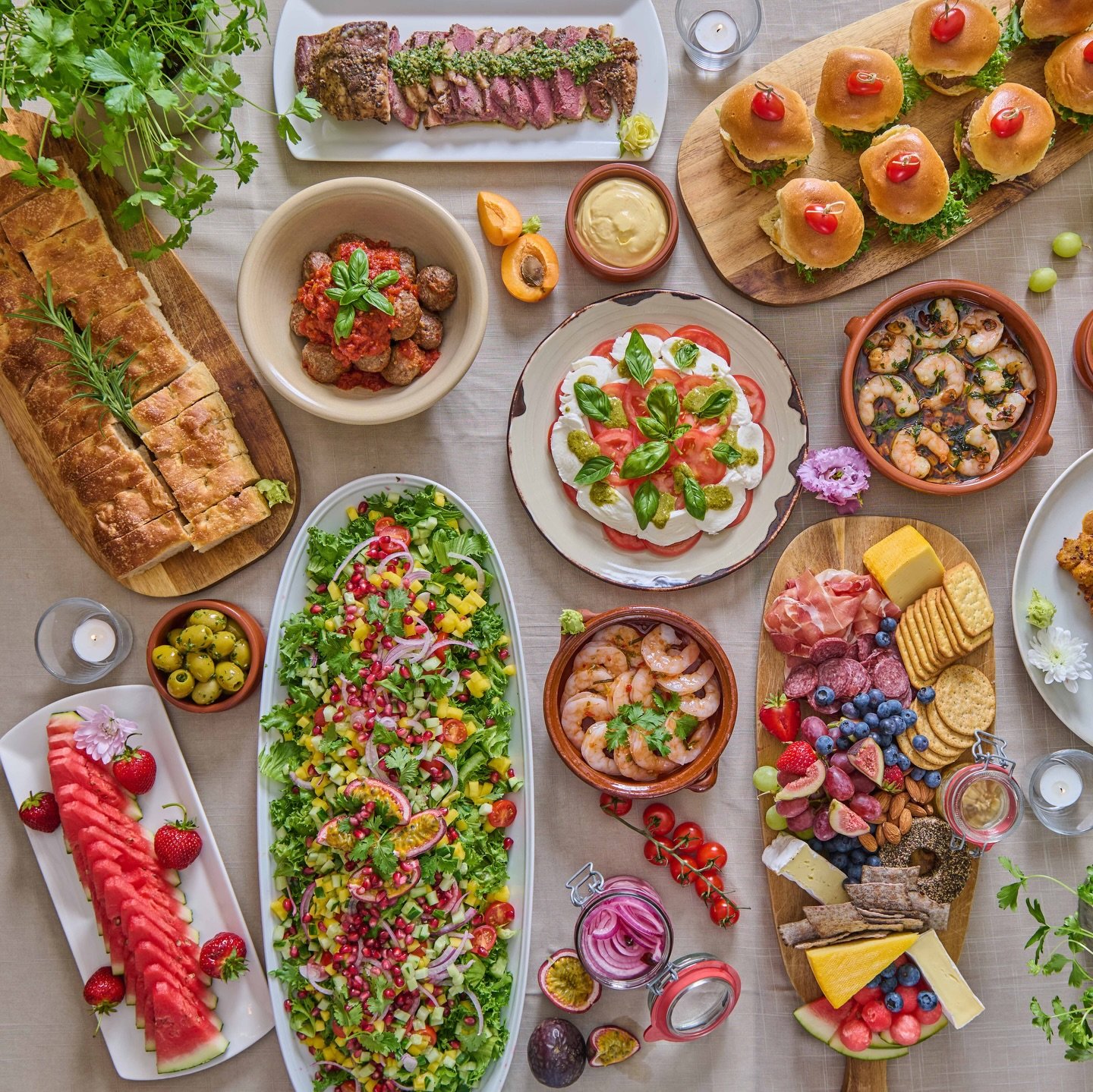 Har du en konfirmant i hus i &aring;r?🎉
Konfirmasjonstiden er en spesiell tid og vi vil gjerne v&aelig;re med p&aring; &aring; gj&oslash;re den minneverdig 🌸

Vi har fremdeles noe ledig kapasitet, og vi anbefaler alltid &aring; sikre seg plass i go