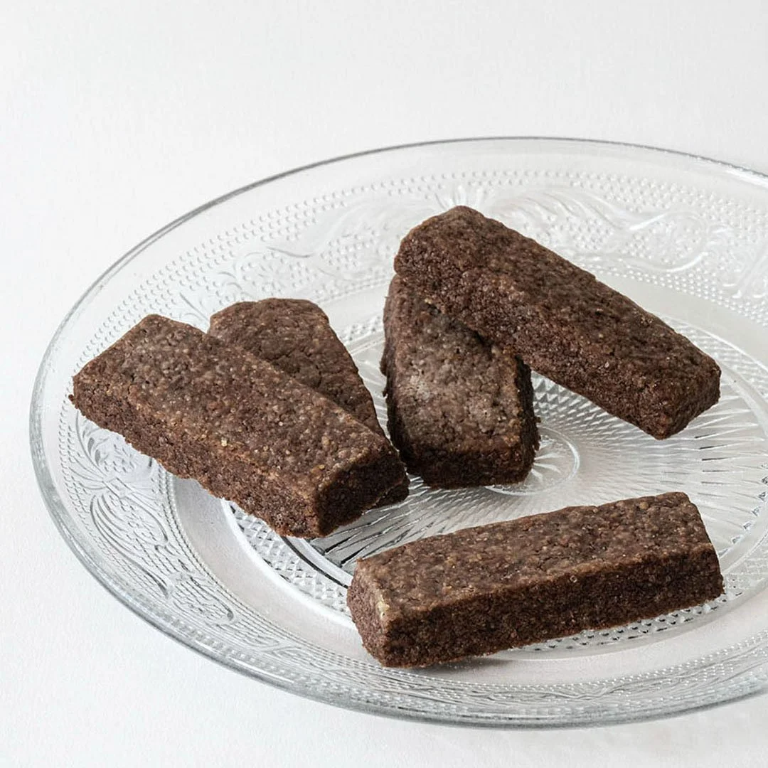 biscuits-chocolat-1x1-ASSIETTE-(c)-mbpatisserie.jpg