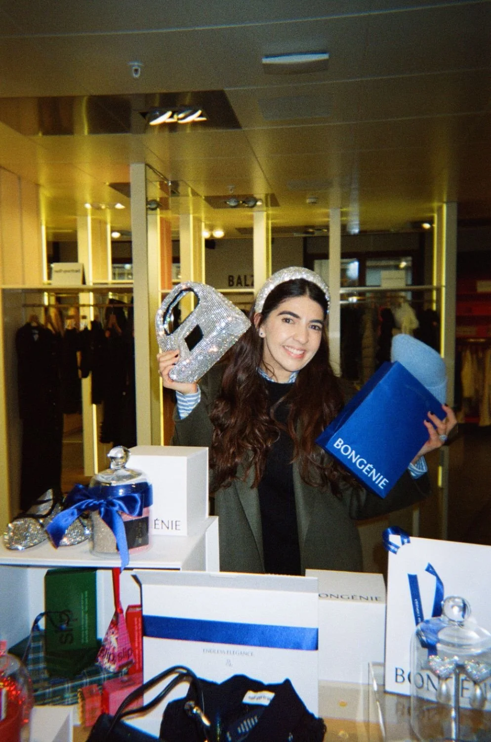 processed_01. Bongenie Geneva_Blogger in Geneva_shopping in geneva .jpeg