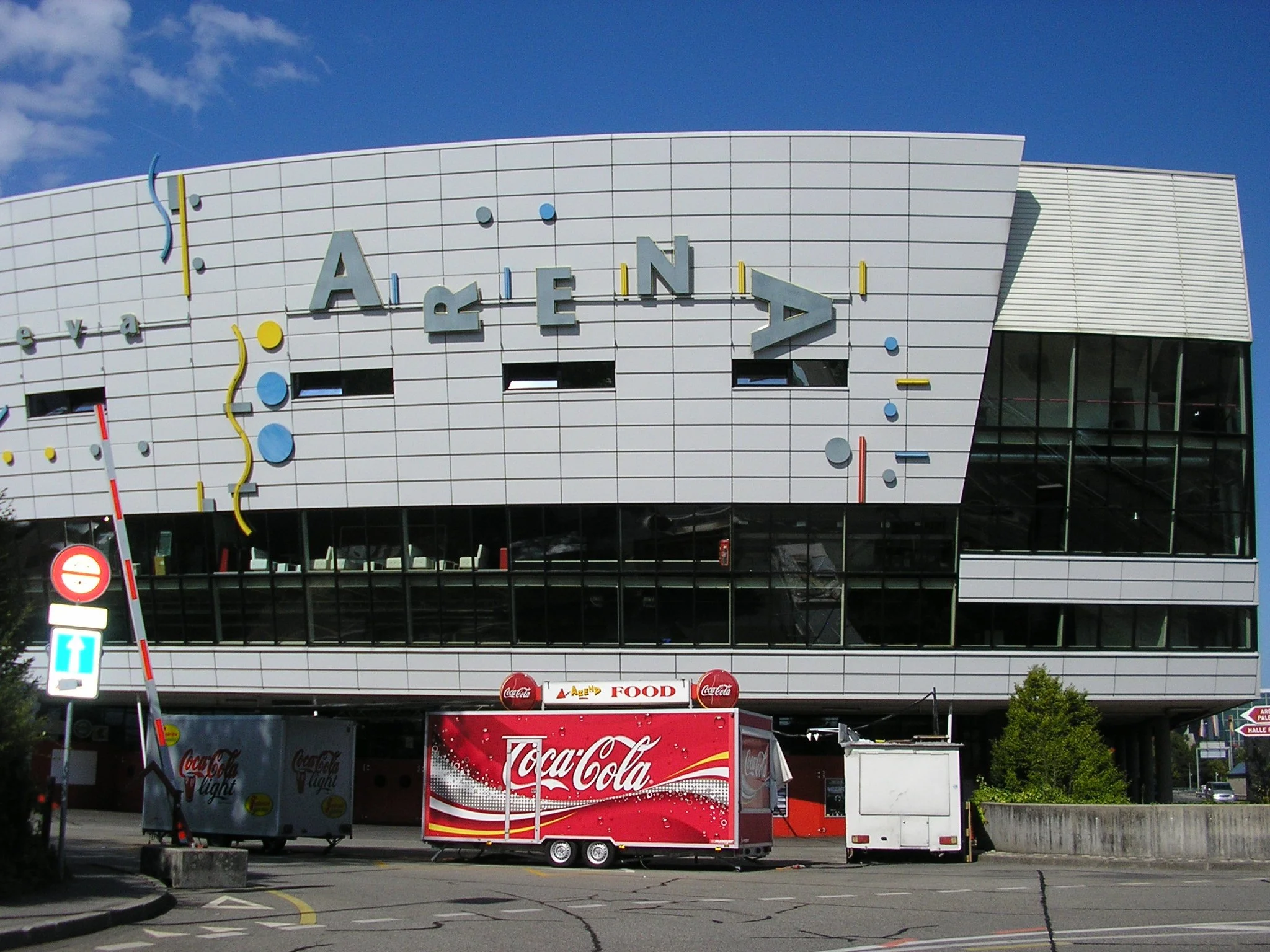 Geneva Arena: Where Music and Culture Take Center Stage