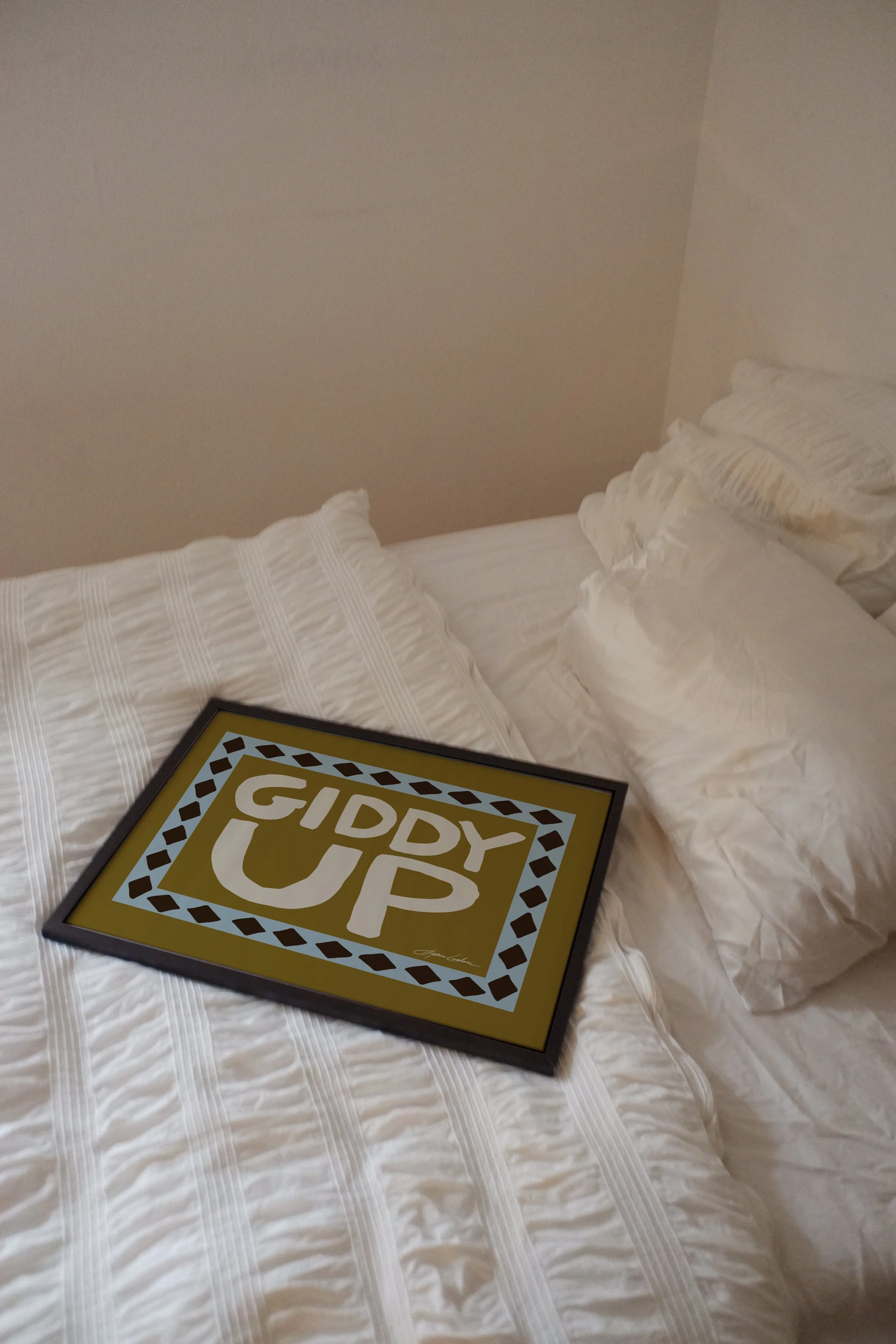 giddy-up-wewstern-typography-print--Bed-Horizontal.jpg