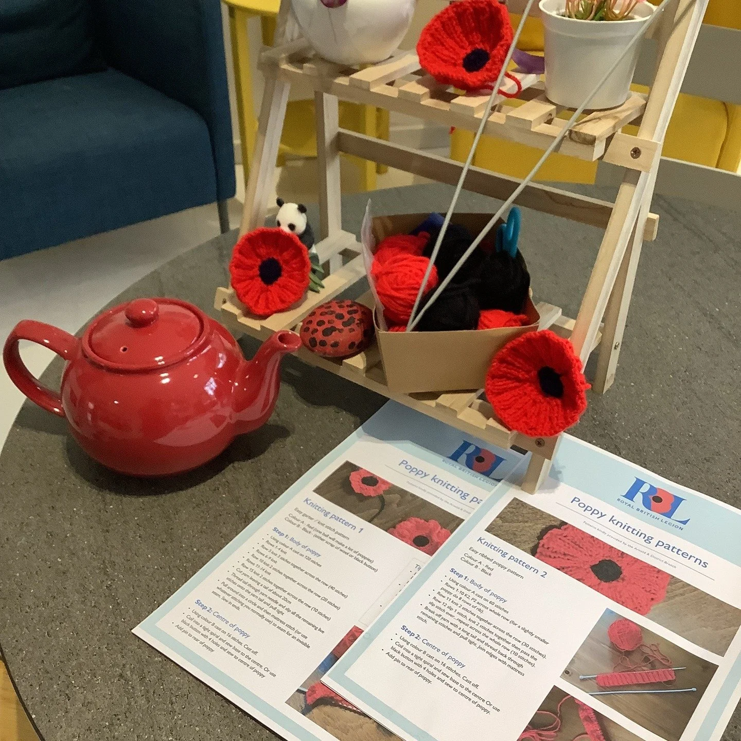 Fancy knitting some poppies? Pop in to the Hub for a knit and natter anytime between now and Remembrance Sunday, we have wool, needles and 2 patterns from the @royalbritishlegion 
#lestweforget #poppy #remembrance #community #bournville
