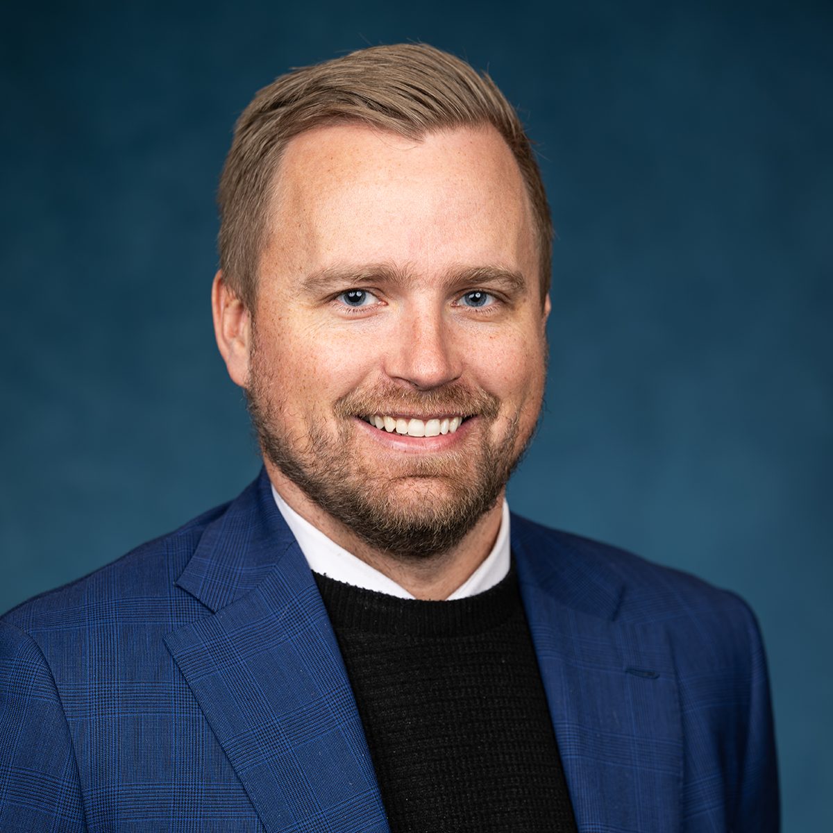 Headshot of Dr. Holden Wagstaff