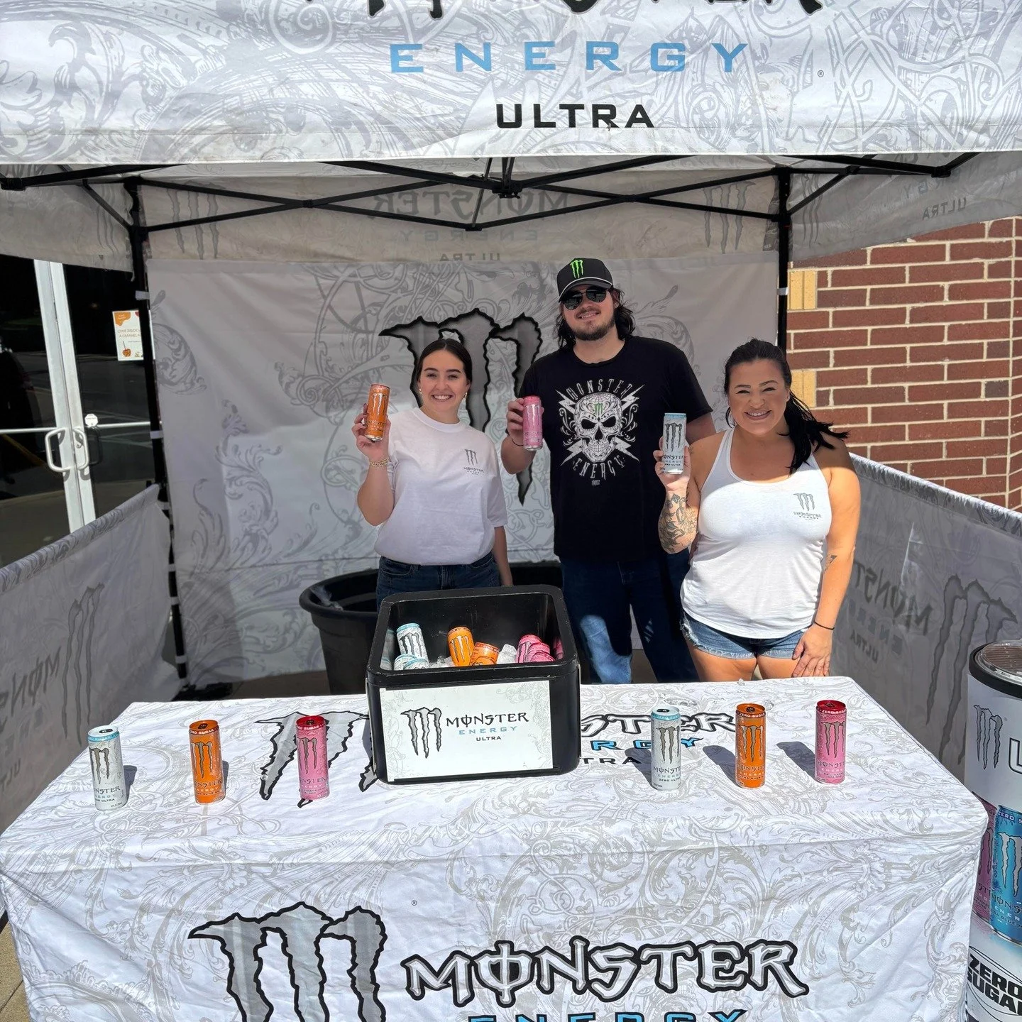 β‘οΈFuel your day the Monster way! π Stop by Midtown and grab some extra energy to power through the week. Whether you’re hitting the gym, class, or just vibing — Monster’s got your back. ππ₯
#MidtownLiving #MonsterEnergy