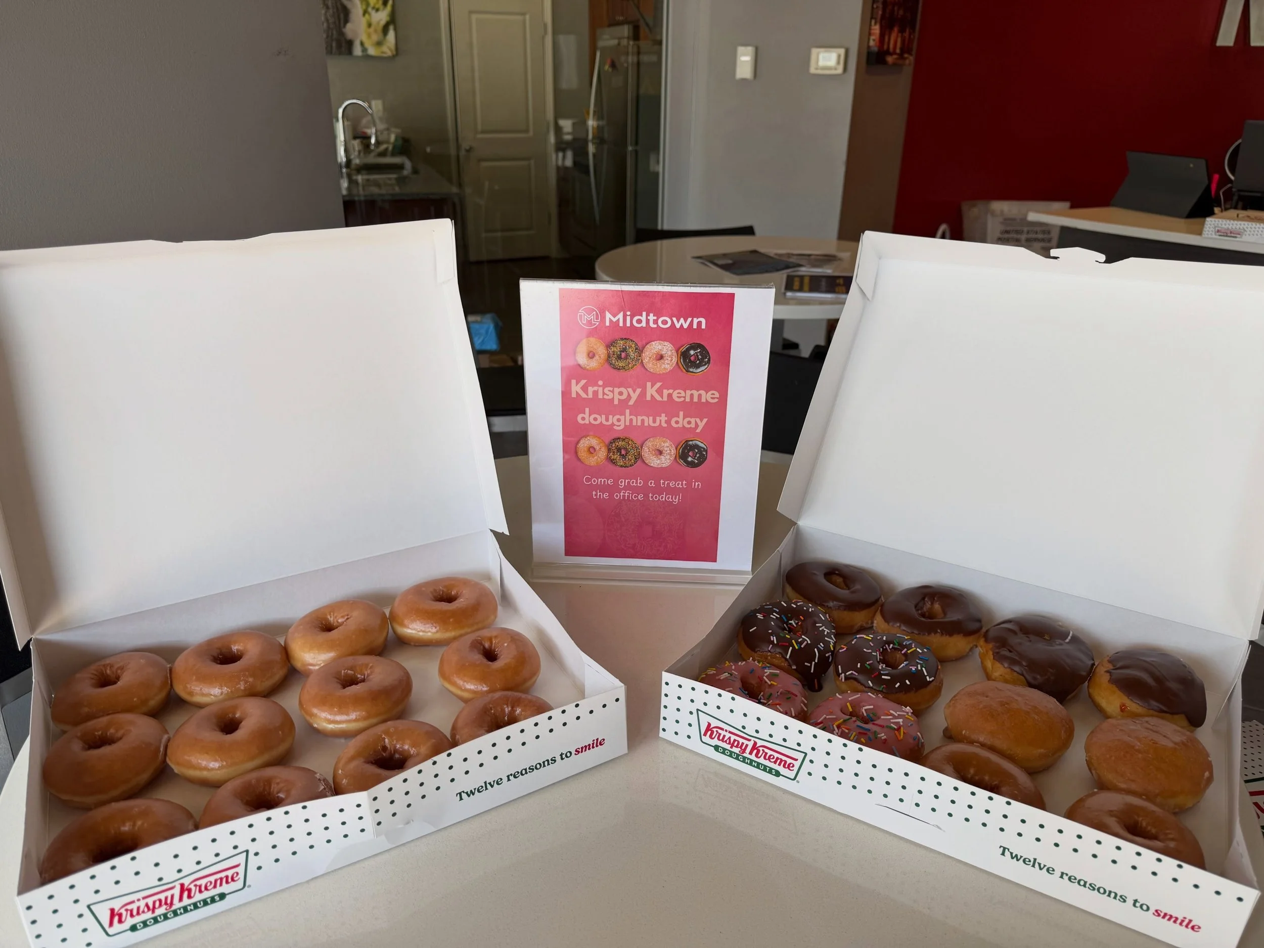 🍩We thought everyone needed a pick me up this week, so Kristy Kreme is a week earlier! Stop by the office today to get a doughnut to start the week off right. 🍩 #midtownwku #livethelife #residentperks