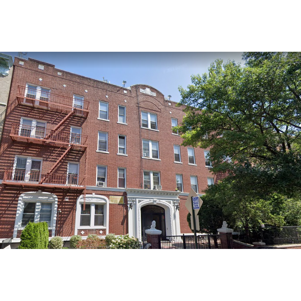 26 Residential Units |
Pacific Street, Crown Heights |
$1,500,000 Refi Cash-out