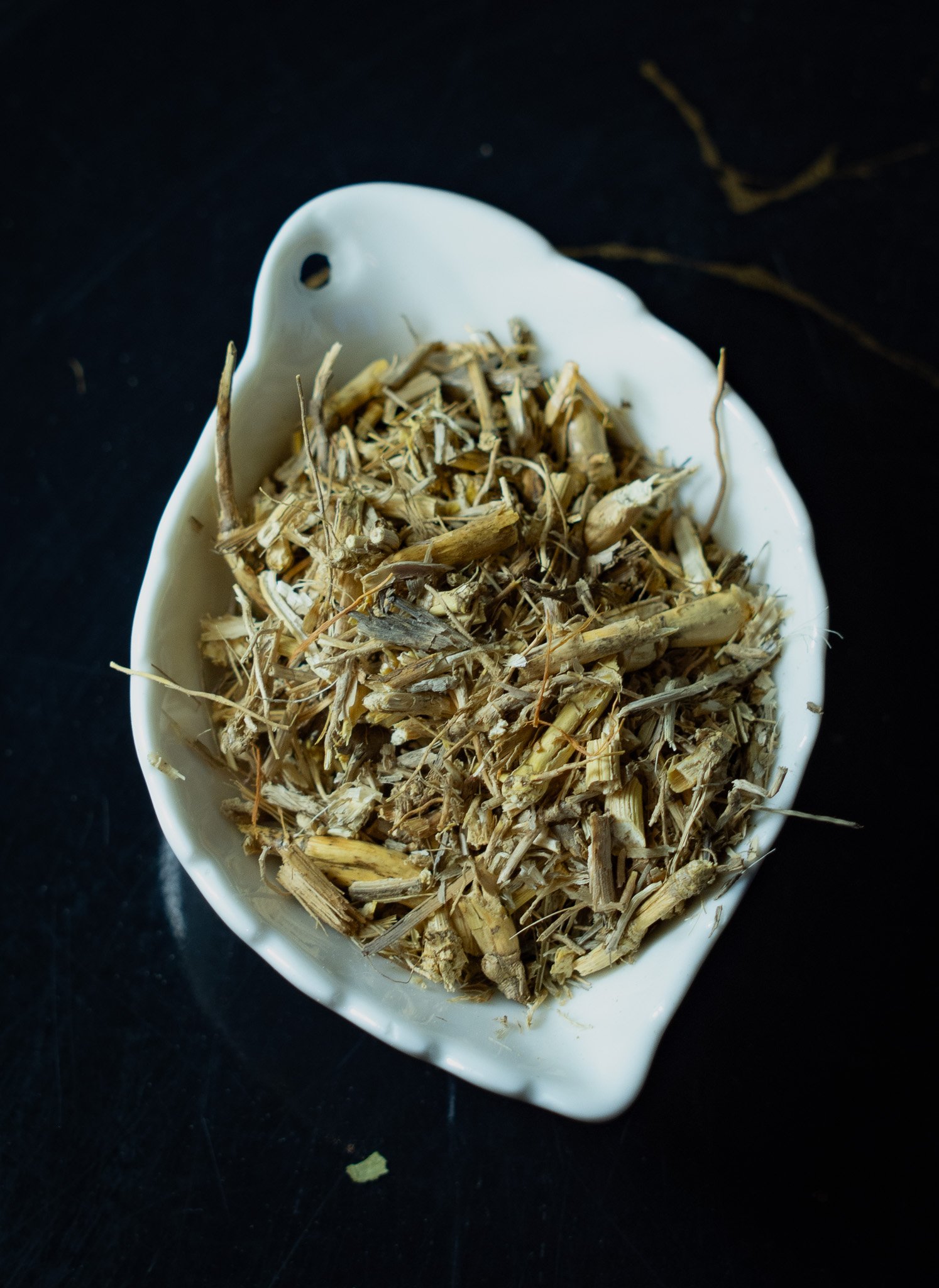 Couchgrass-1.jpg