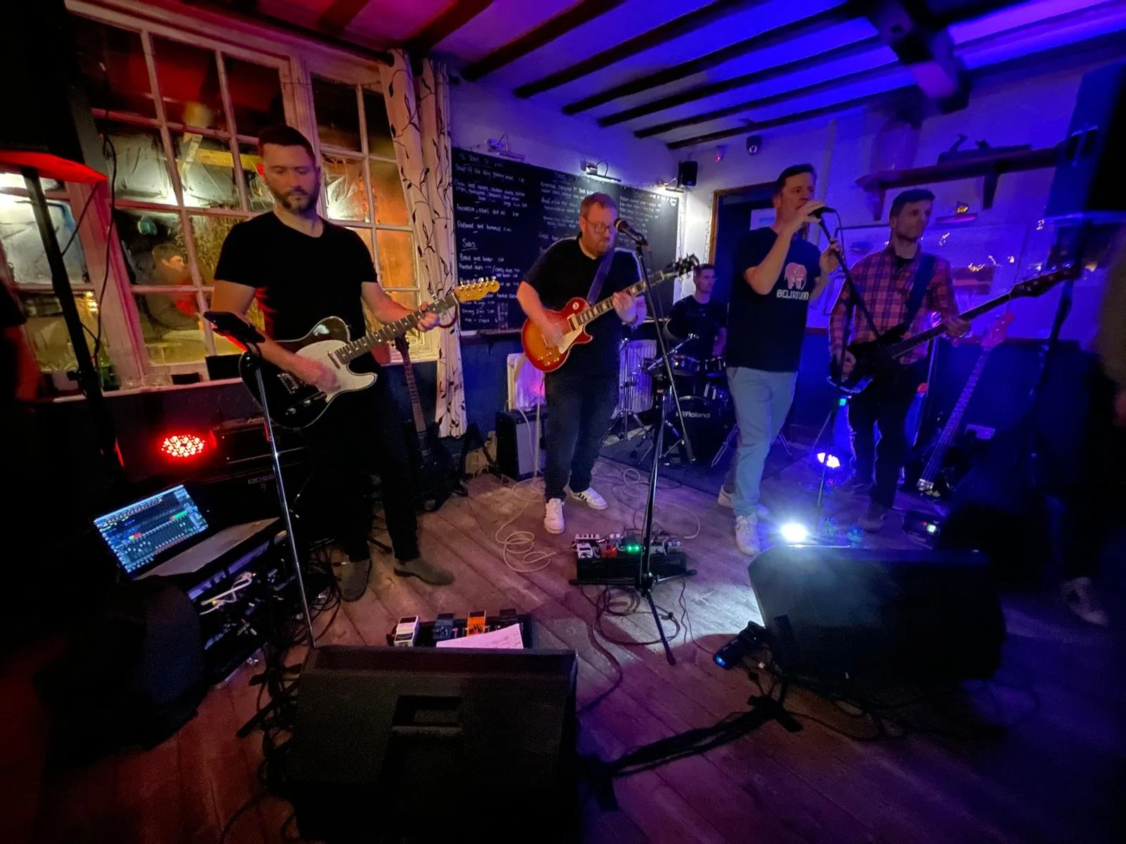 WhatsApp Image 2025-02-08 at 08.59.25 3.jpeg