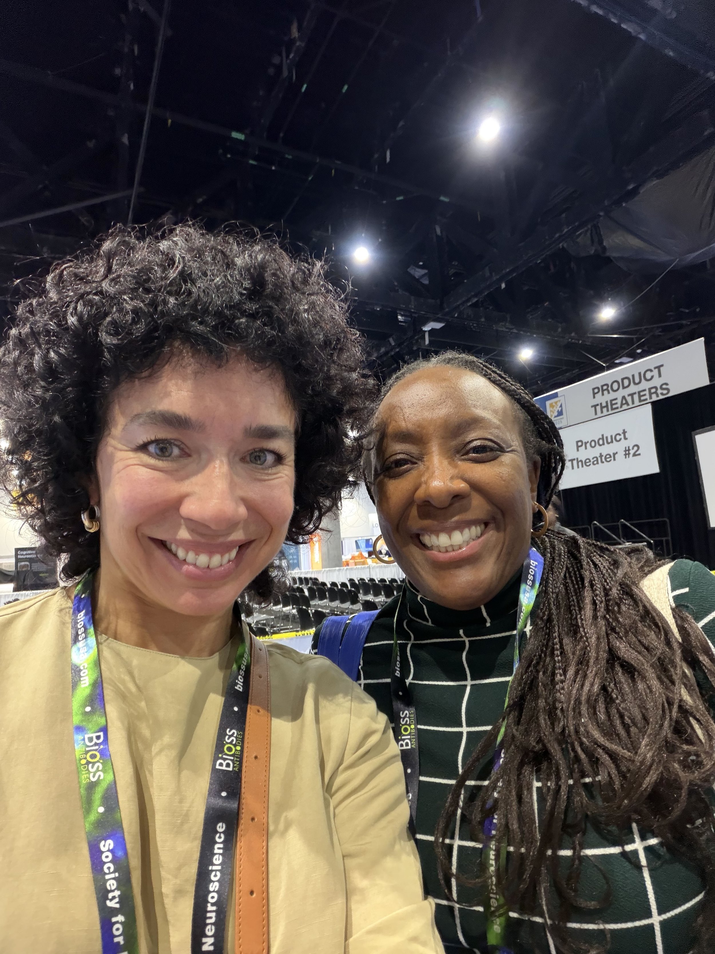  Left to right: Mariajose Metcalfe, Tanea Reid 